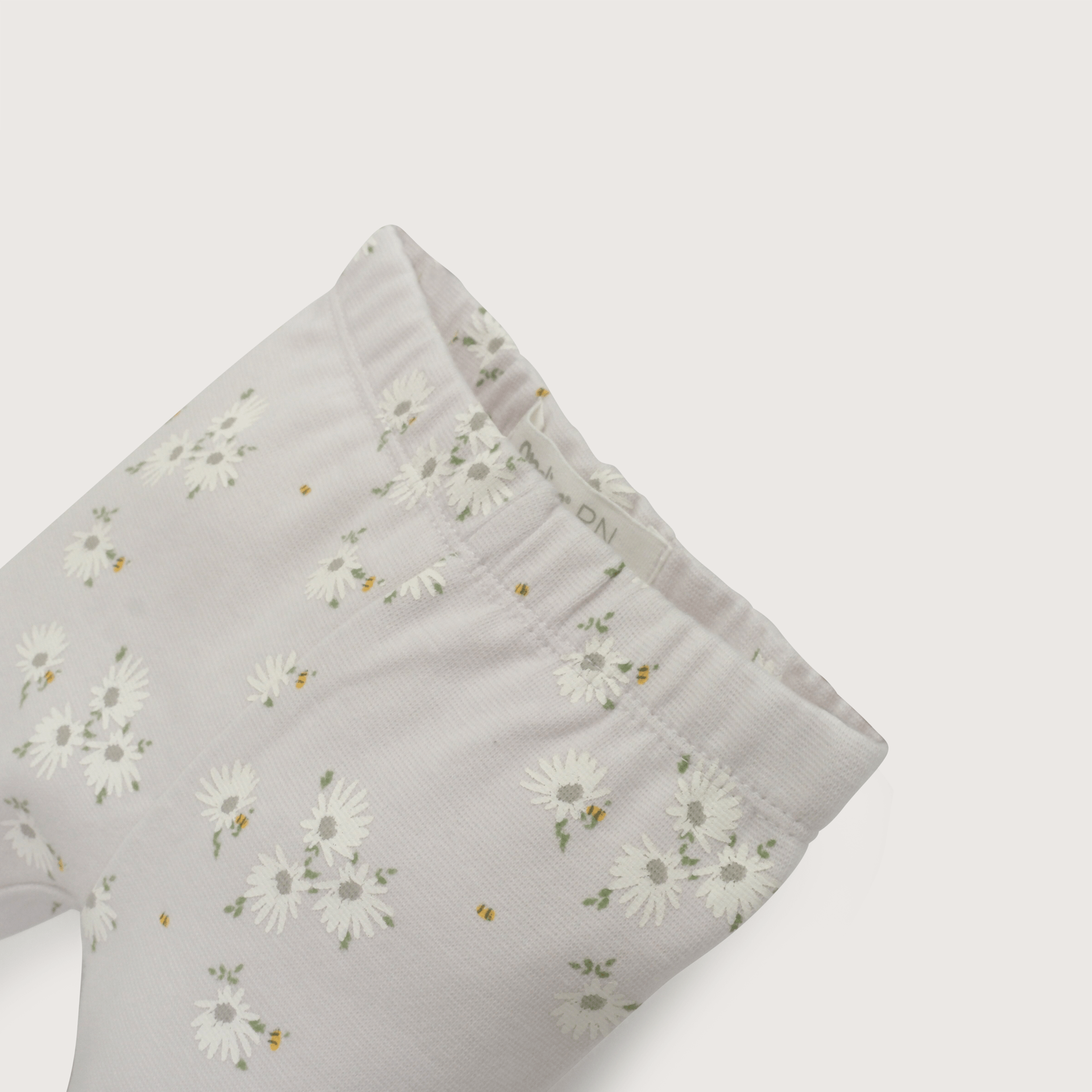 Calza lila de bebé niña-3