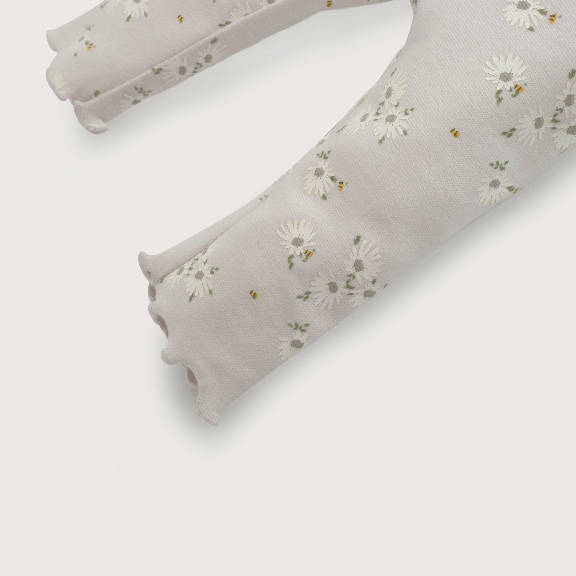 Calza lila de bebé niña-4