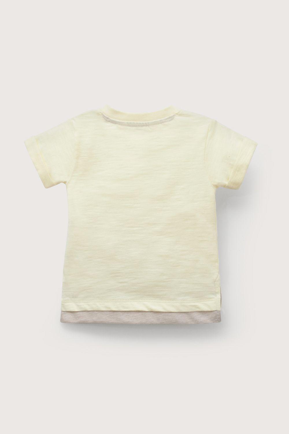 Polera amarilla con botones de niño-2