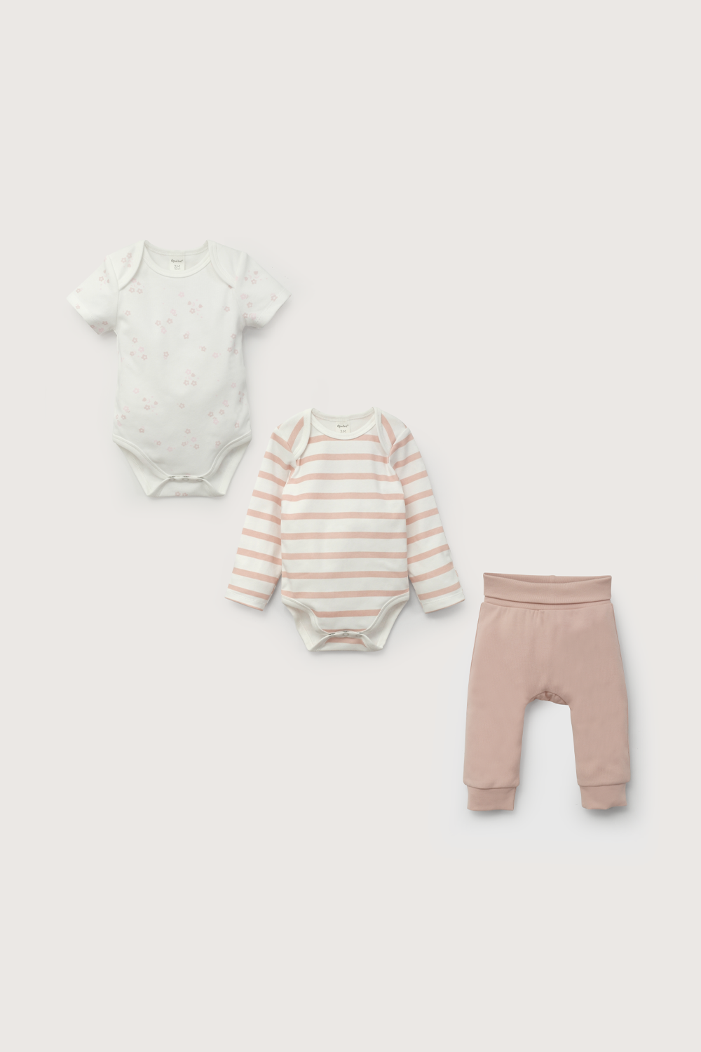 Conjunto 3 piezas bodies y pantalón rosado de bebé niña-1