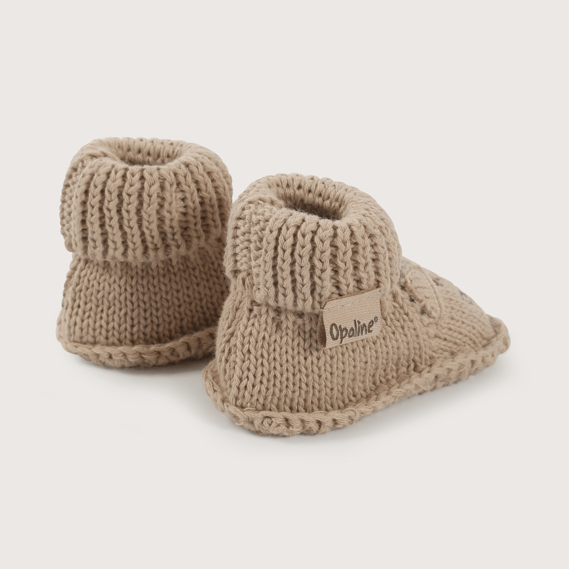 Pantufla bebe tejida café de niño-4