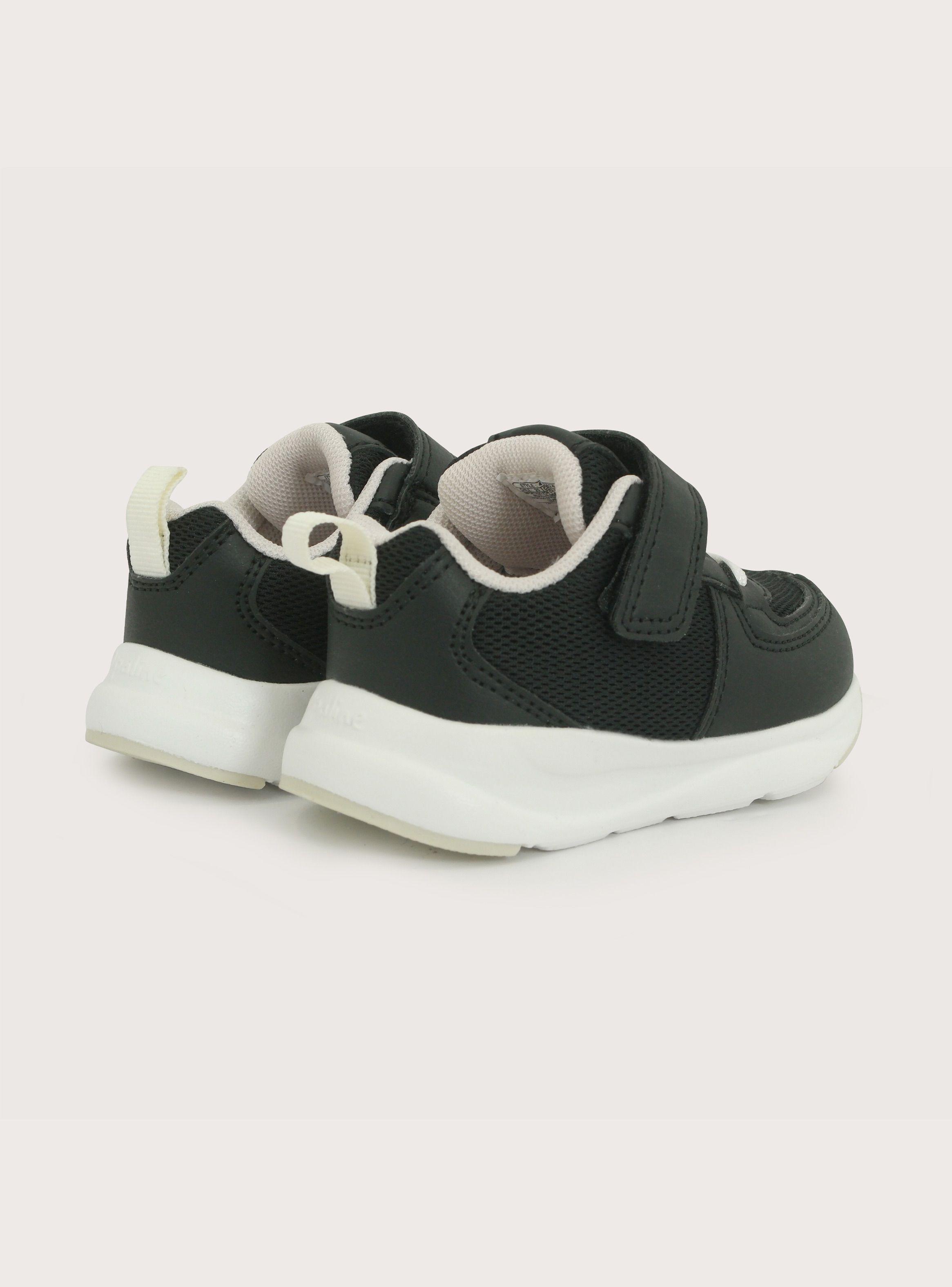 Zapatilla Deportiva Unisex Negro-9