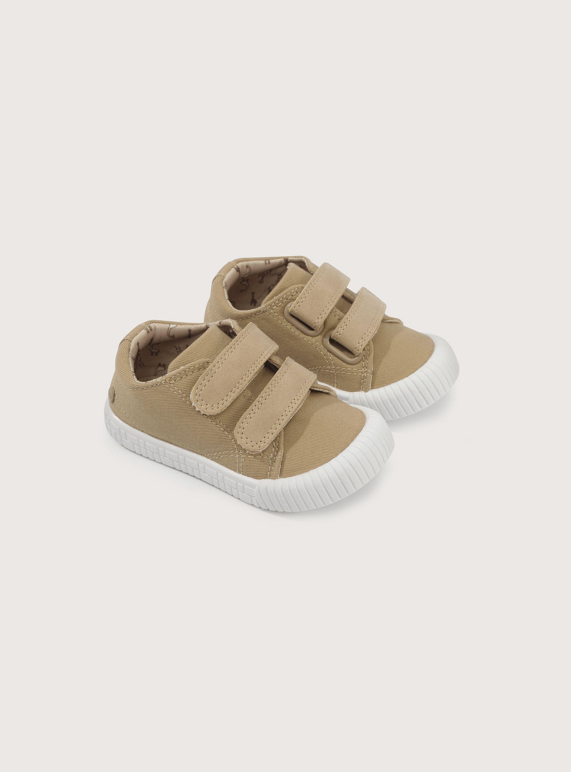 Zapatilla Beige de Niño-0