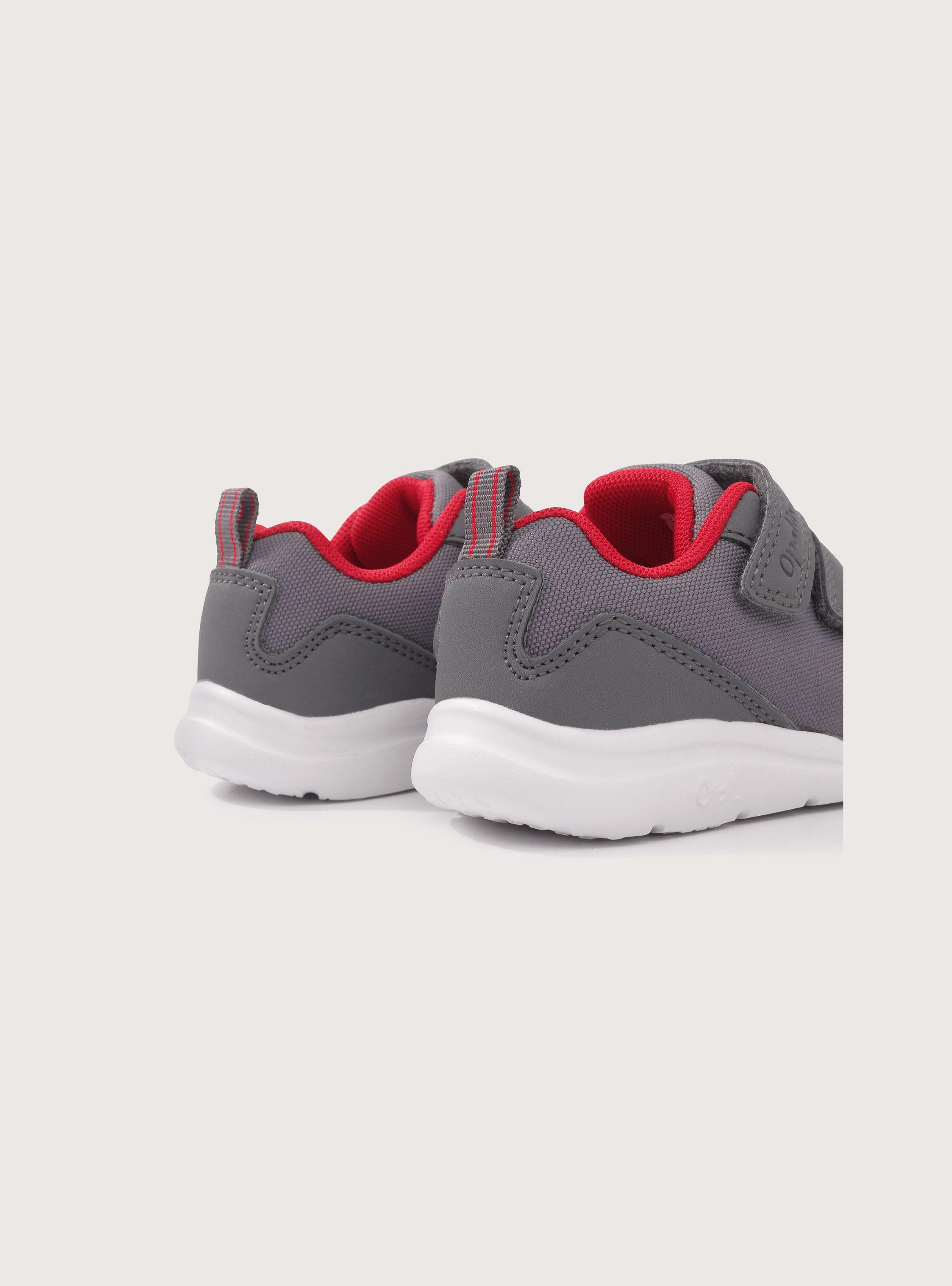 Zapatilla Deportiva Gris de Niño-4