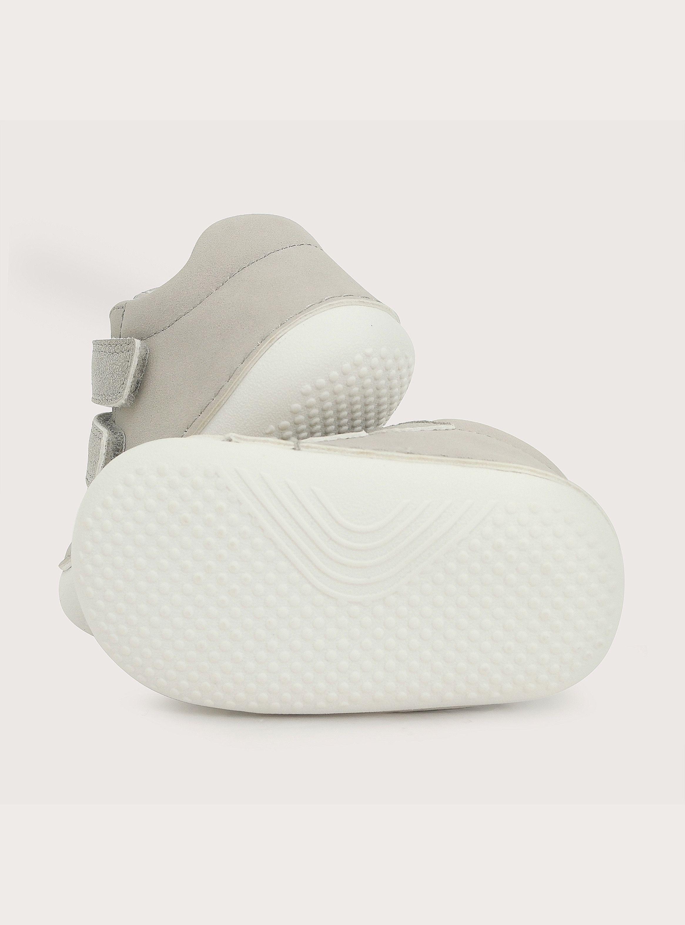 Zapatilla Gateador Gris Niña-2