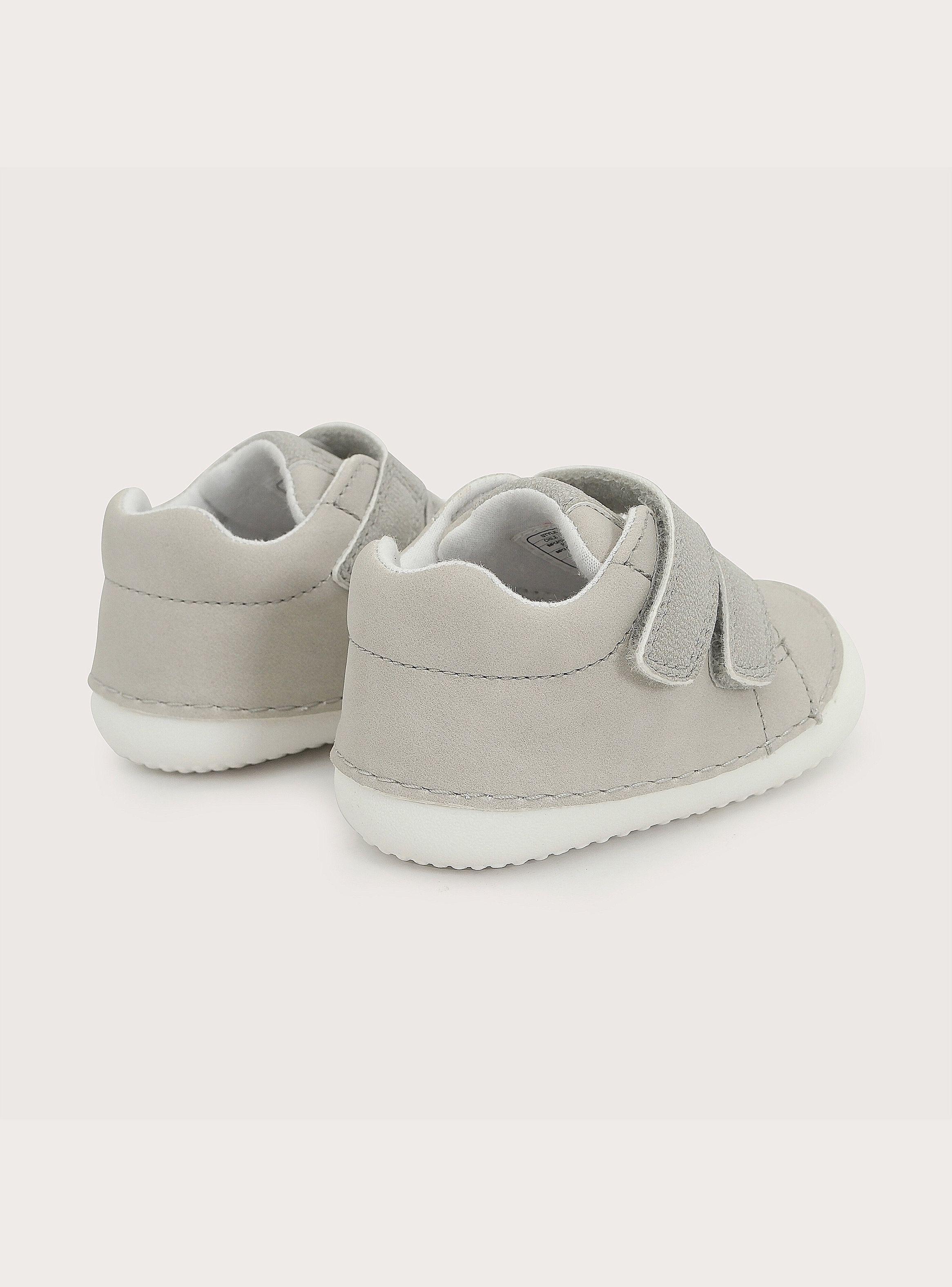 Zapatilla Gateador Gris Niña-4