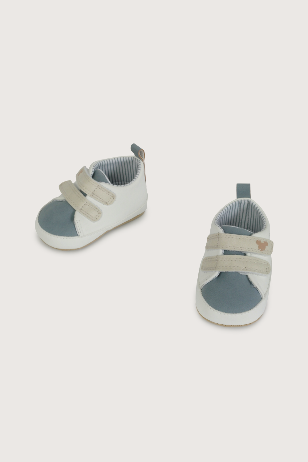 Zapatilla bebé disney blanca de niño-3