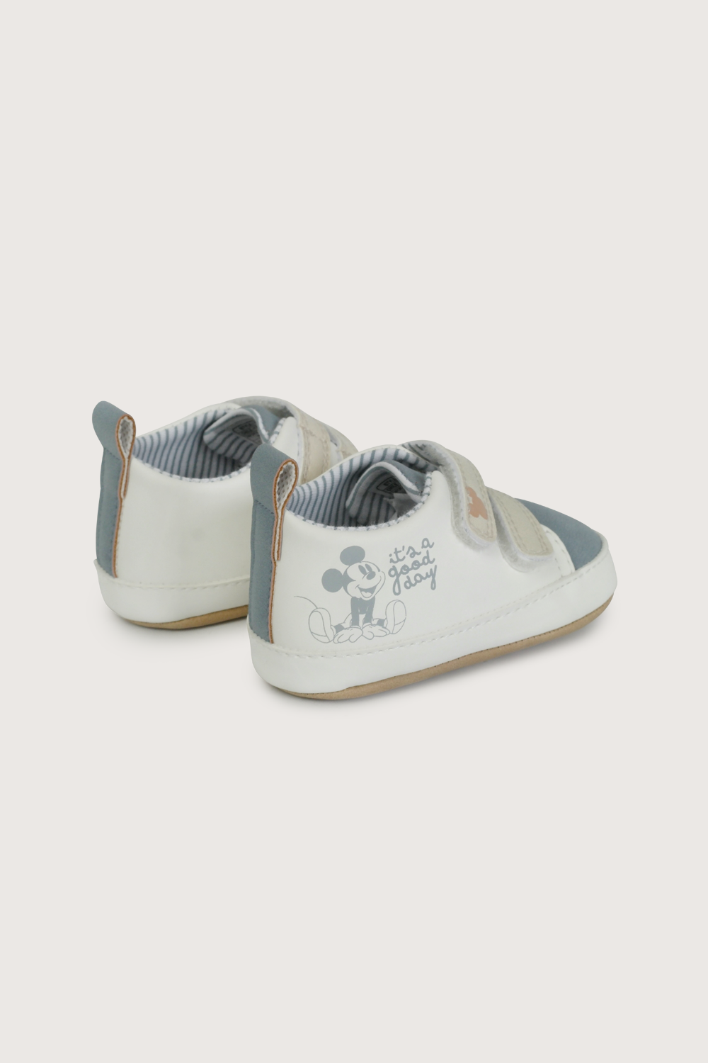 Zapatilla bebé disney blanca de niño-4