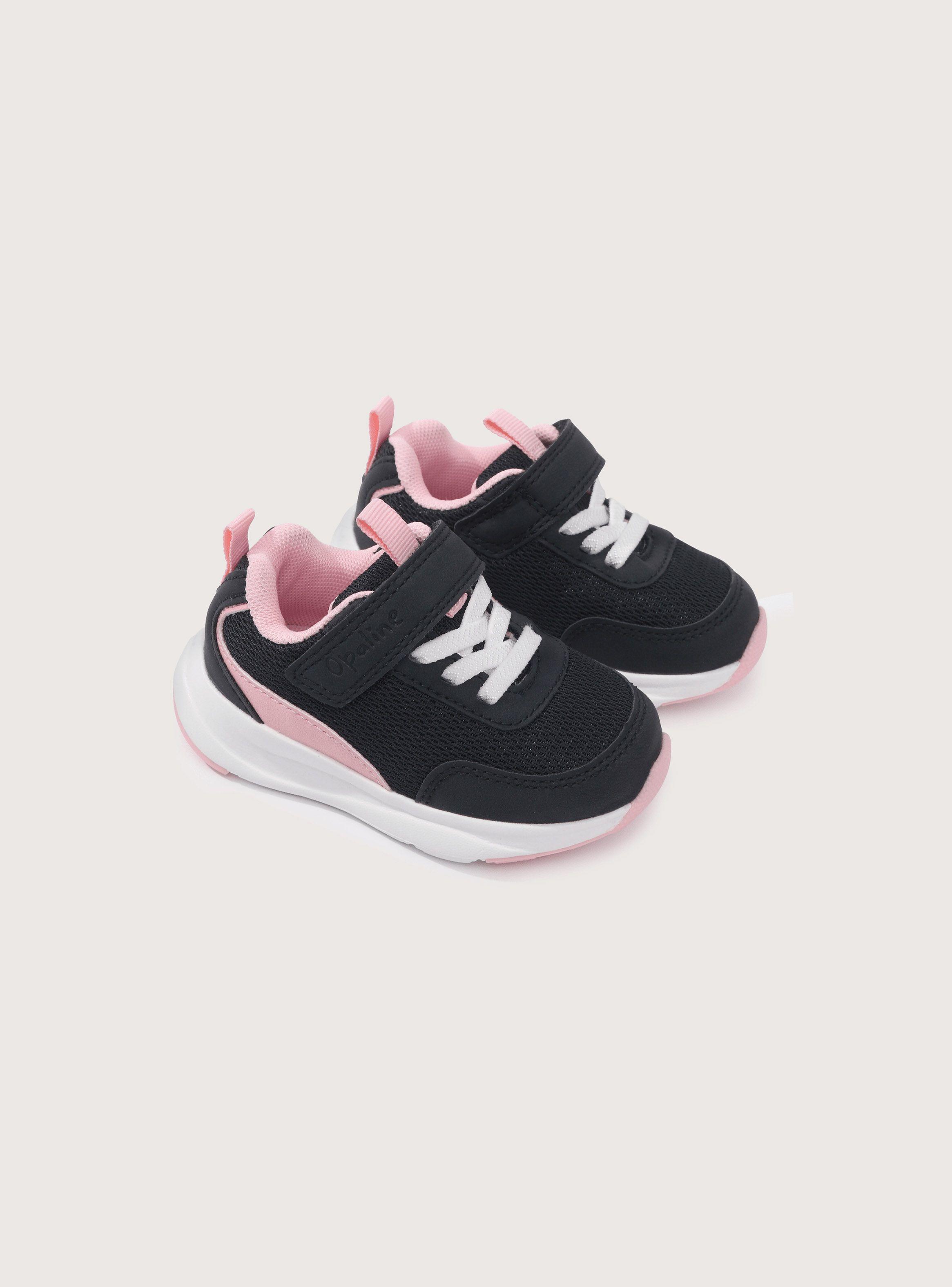 Zapatilla Deportiva Negra de Niña-0