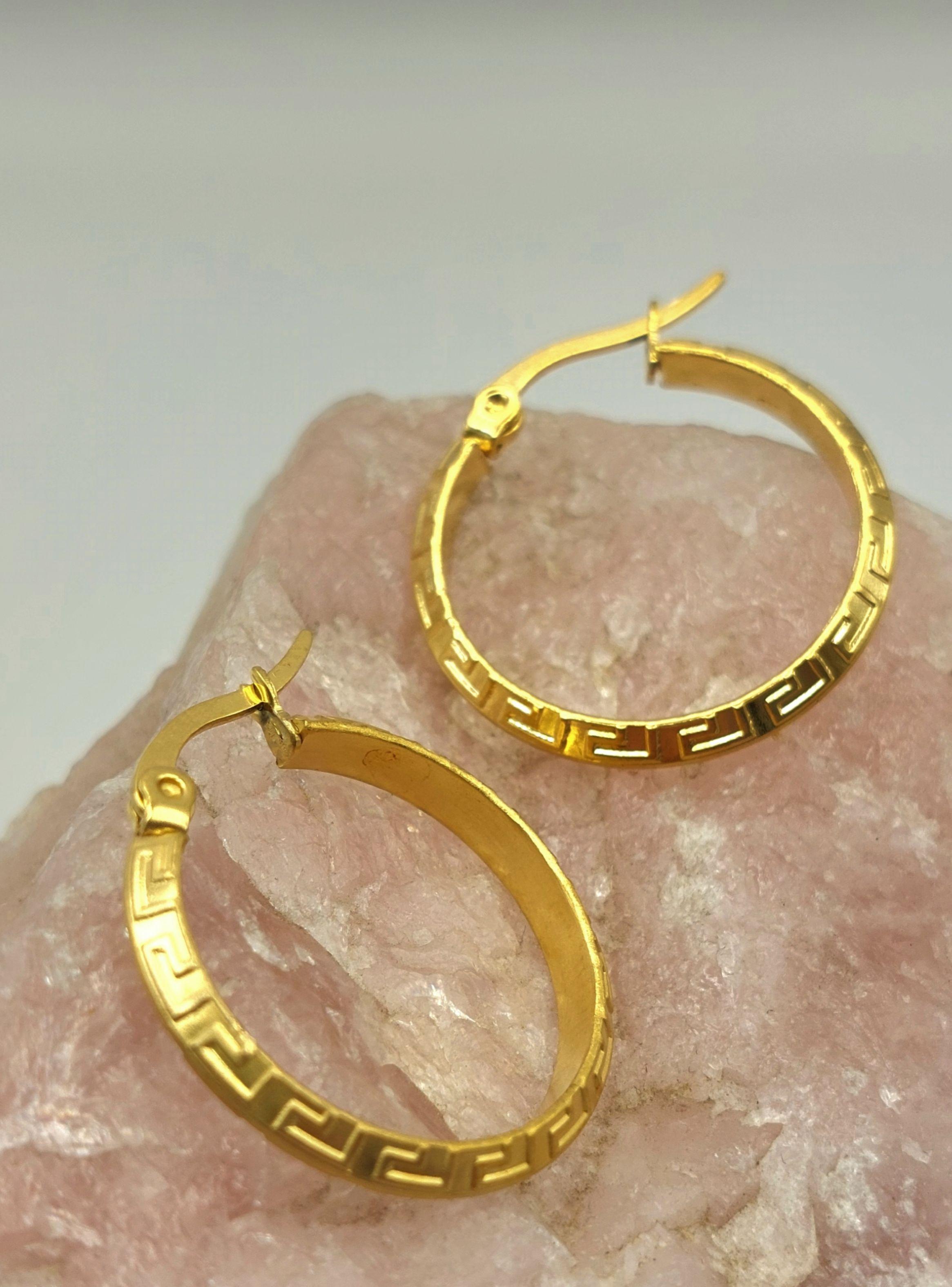 Argollas ORO Laminado 18K Diseño Grecas Diámetro 3 CM-1
