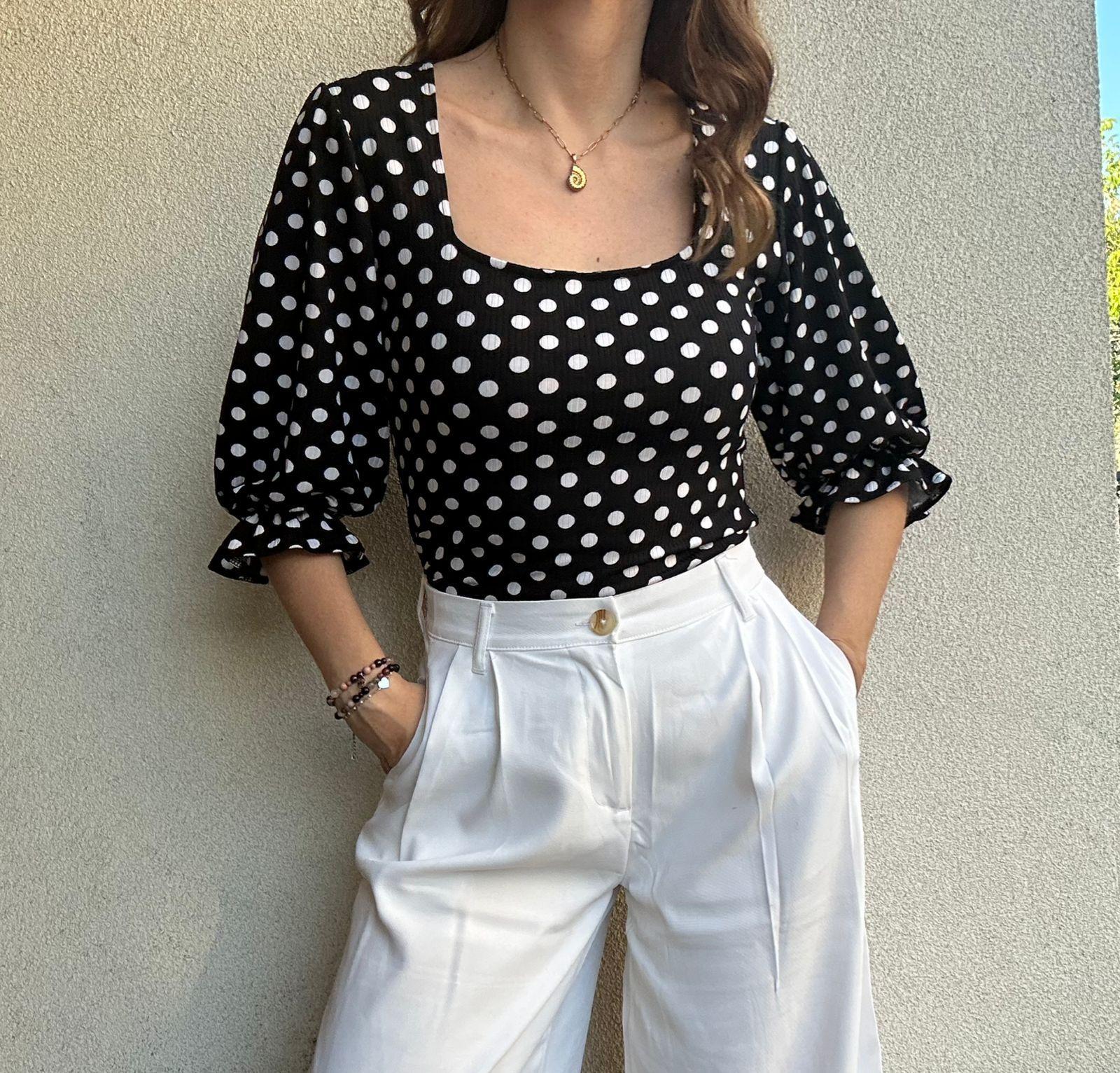 Polera lunares mujer-1