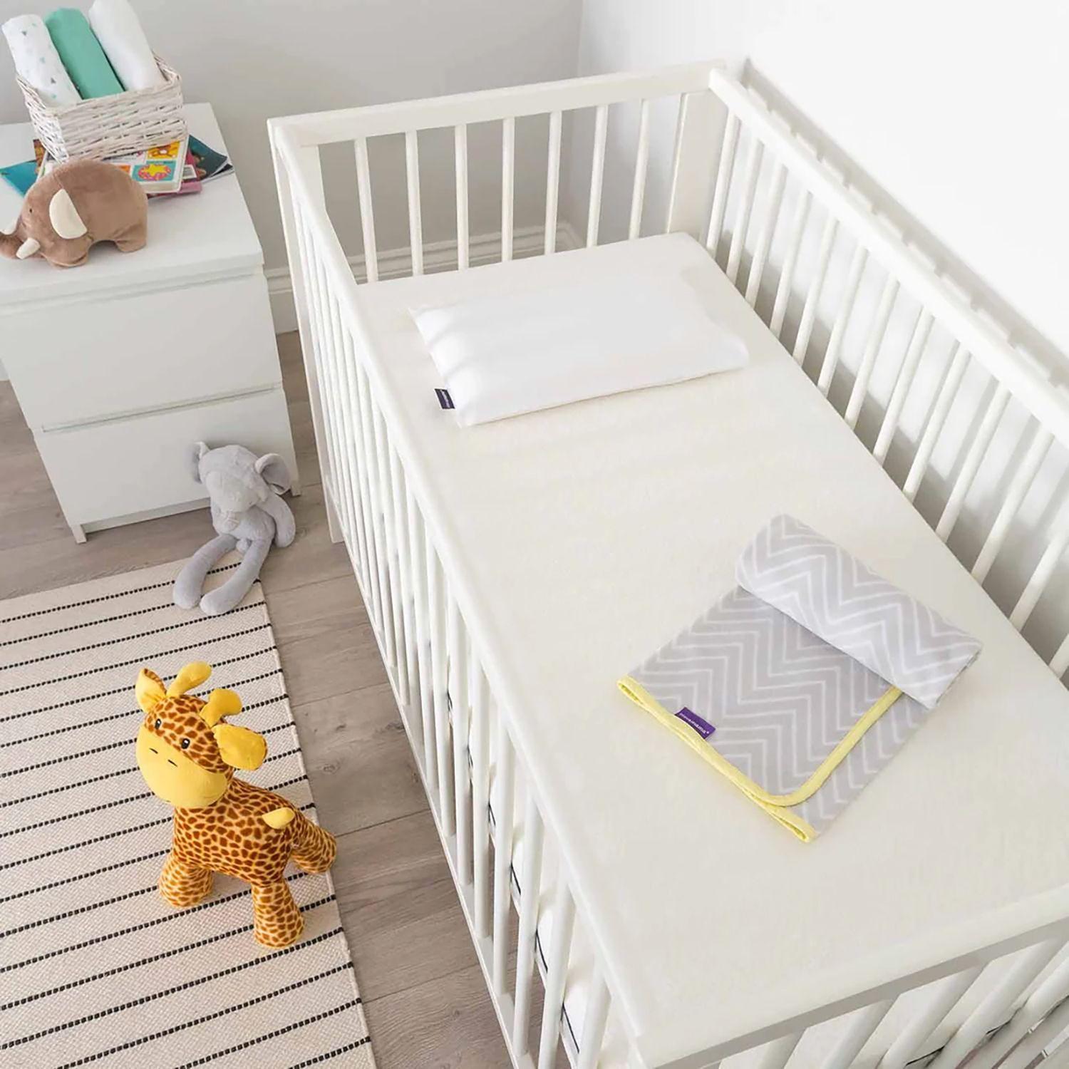 Funda Almohada Visco Elastica para Bebe Clevamama-3