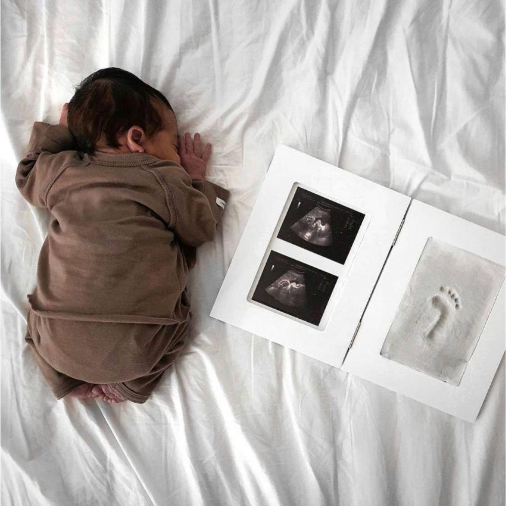 Marco Doble Huellas Bebé Happy Hands-3