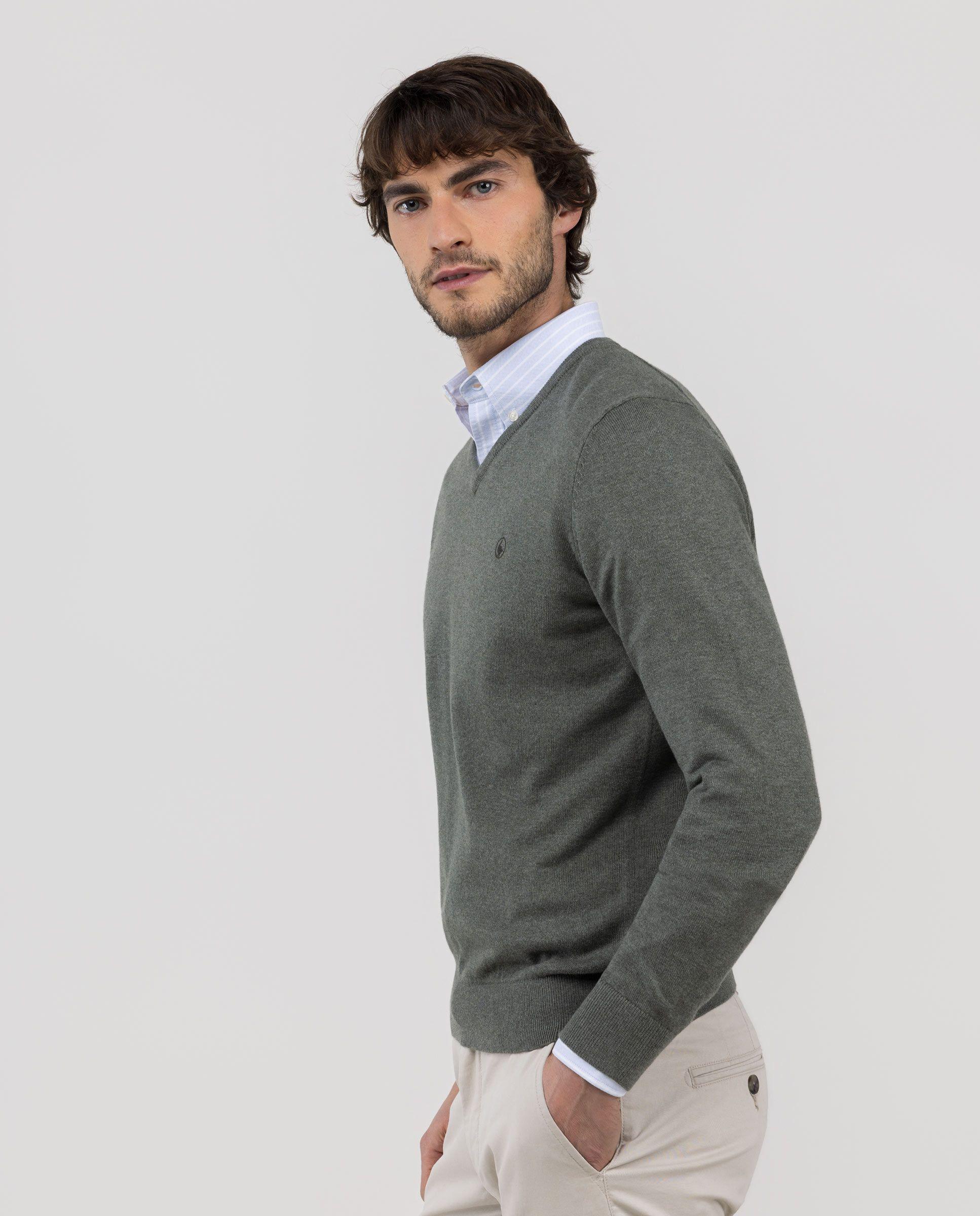 Jersey Cuello Pico Verde HOMBRE PV 26-2