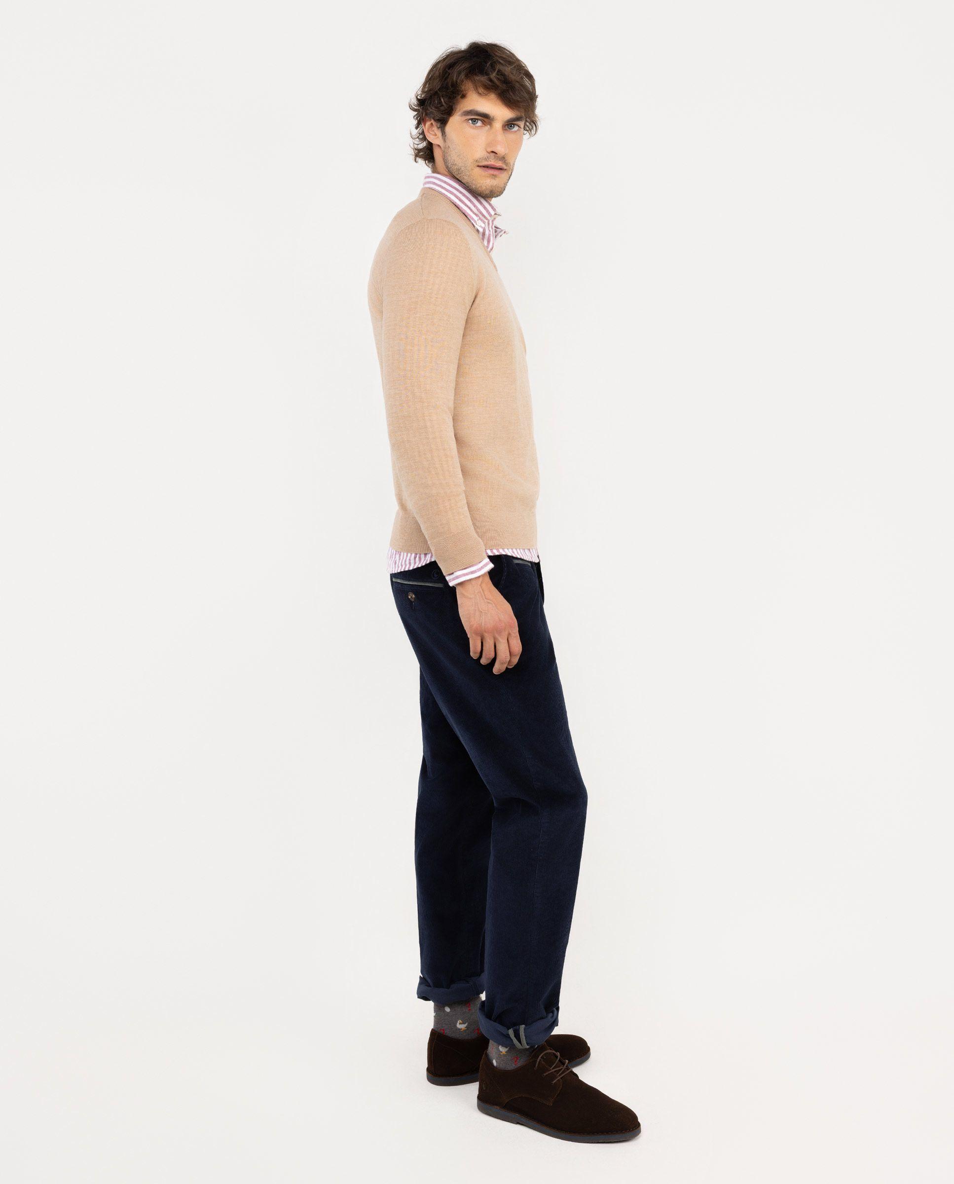 Jersey Cuello Pico Merino Beige HOMBRE OI 25-2