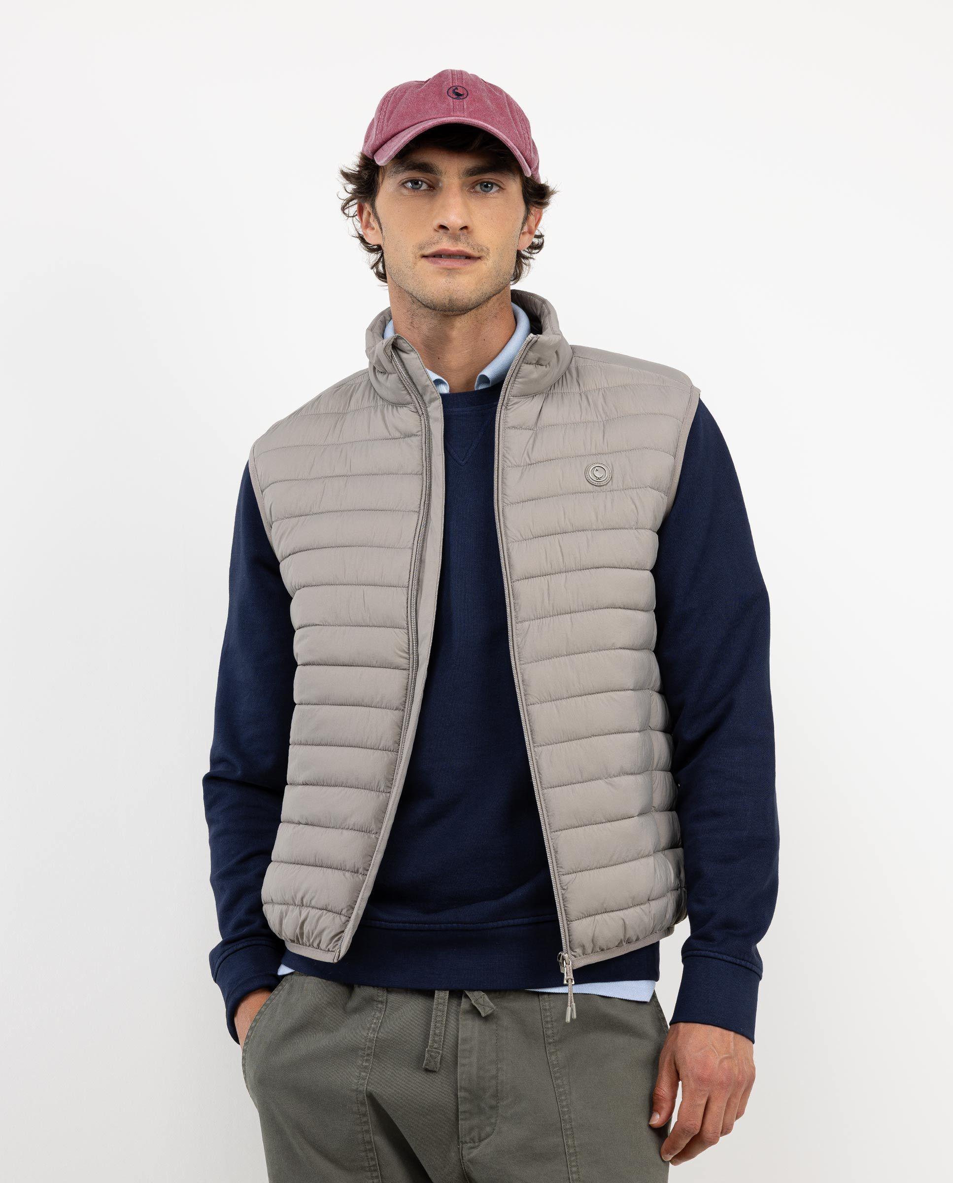 Chaleco Acolchado Básico Beige HOMBRE OI 25-1