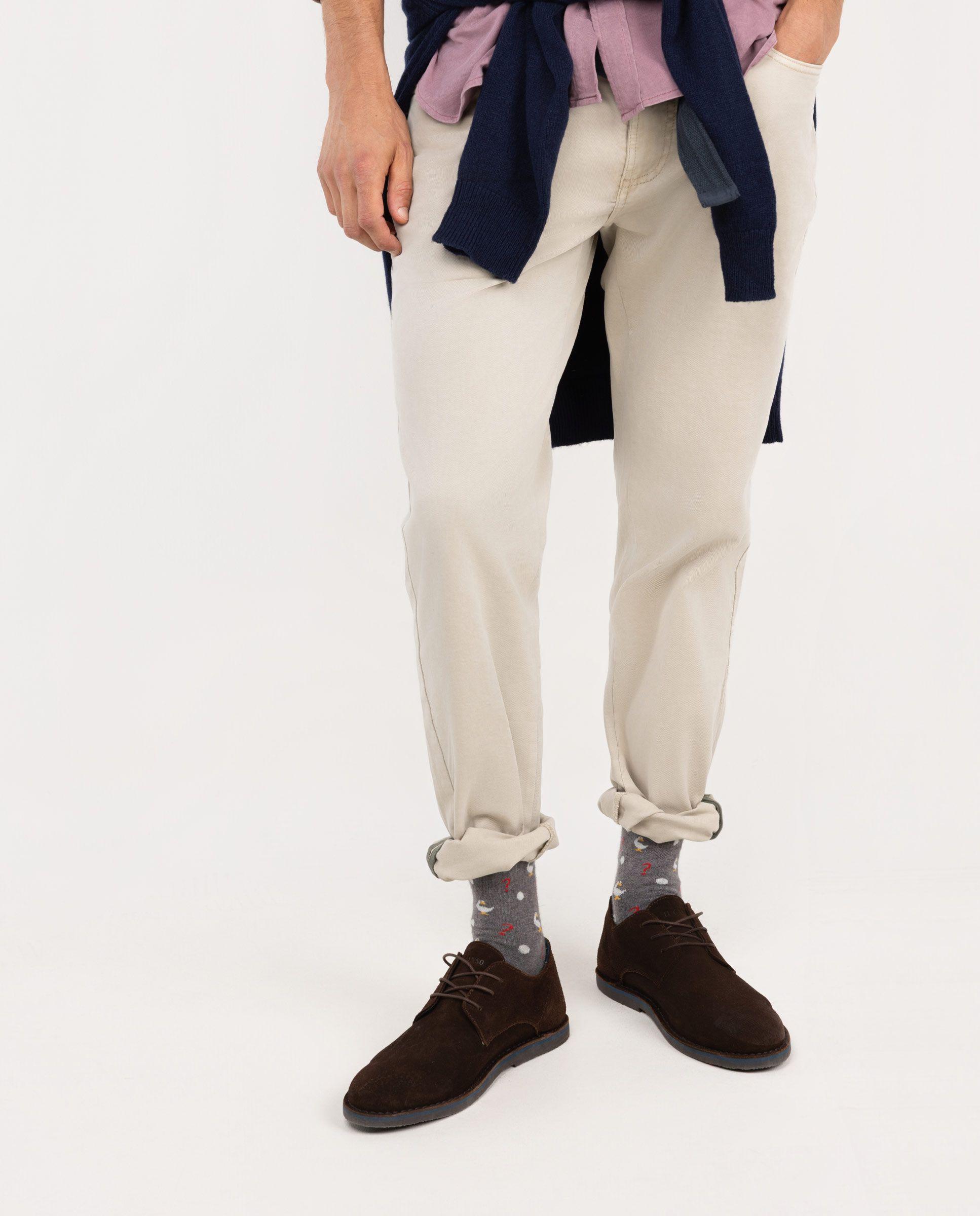 Pantalón 5 Bolsillos Beige Slim Fit HOMBRE OI 25-0