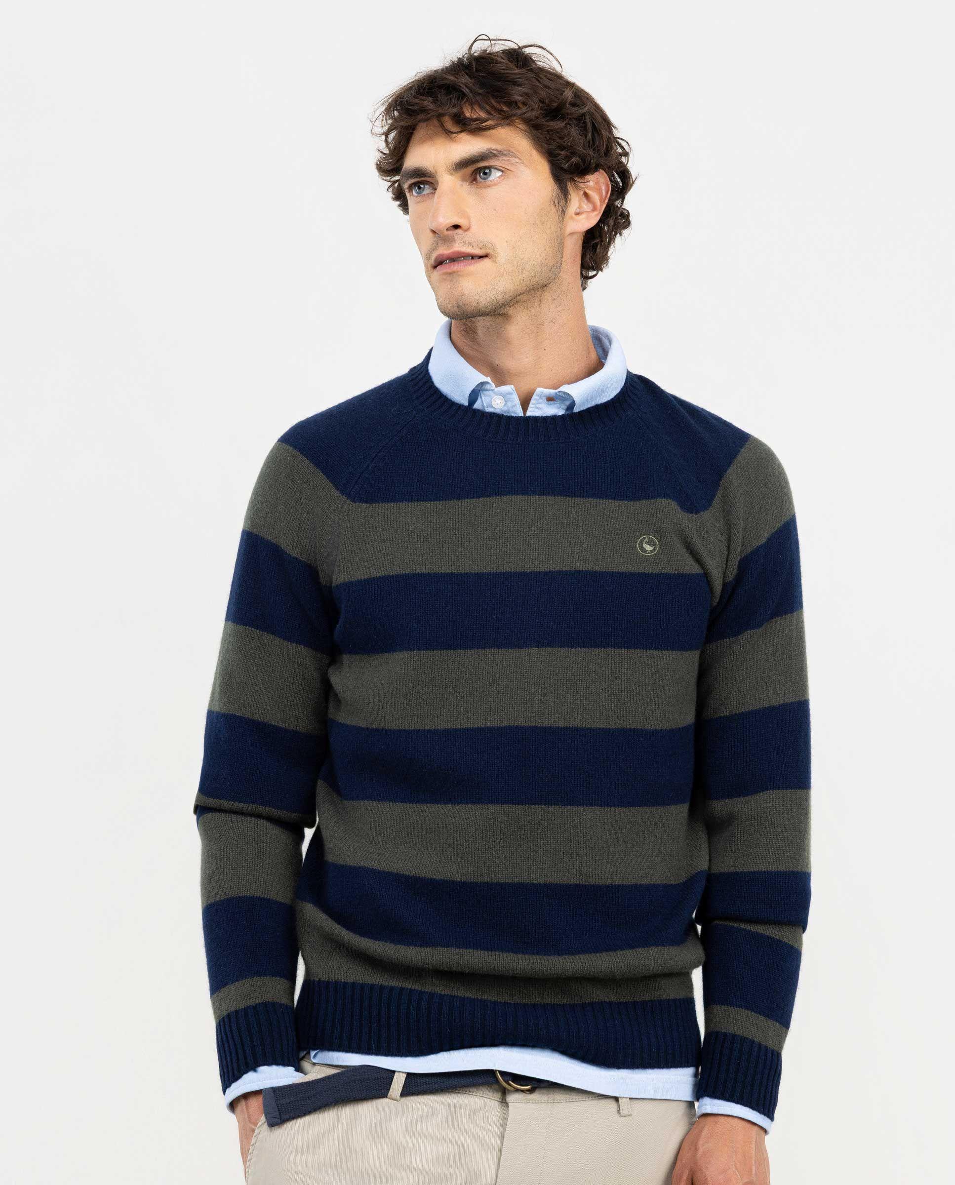 Jersey Raya Cuello Caja Verde HOMBRE OI 25-1