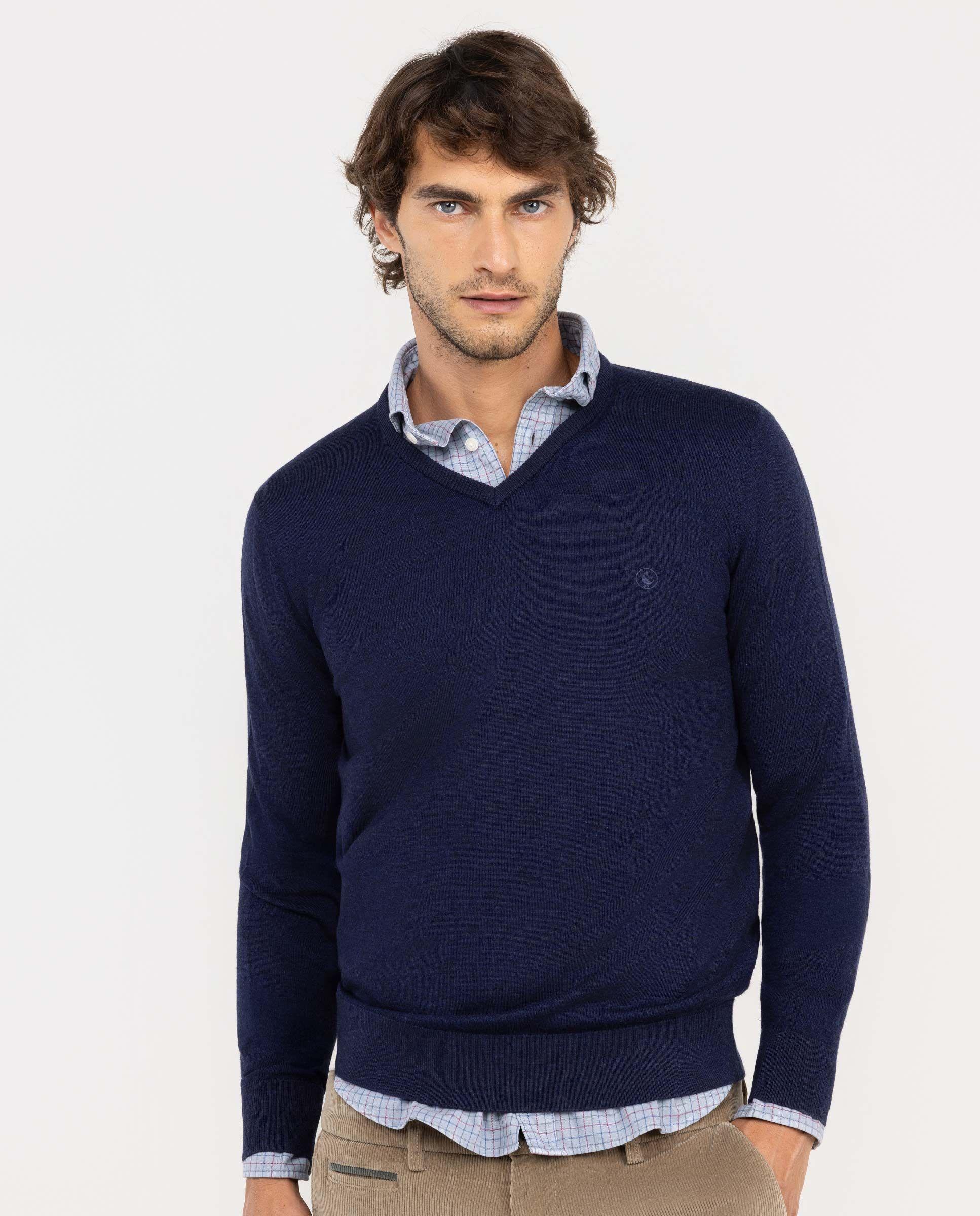 Jersey Cuello Pico Merino Marino HOMBRE OI 25-2