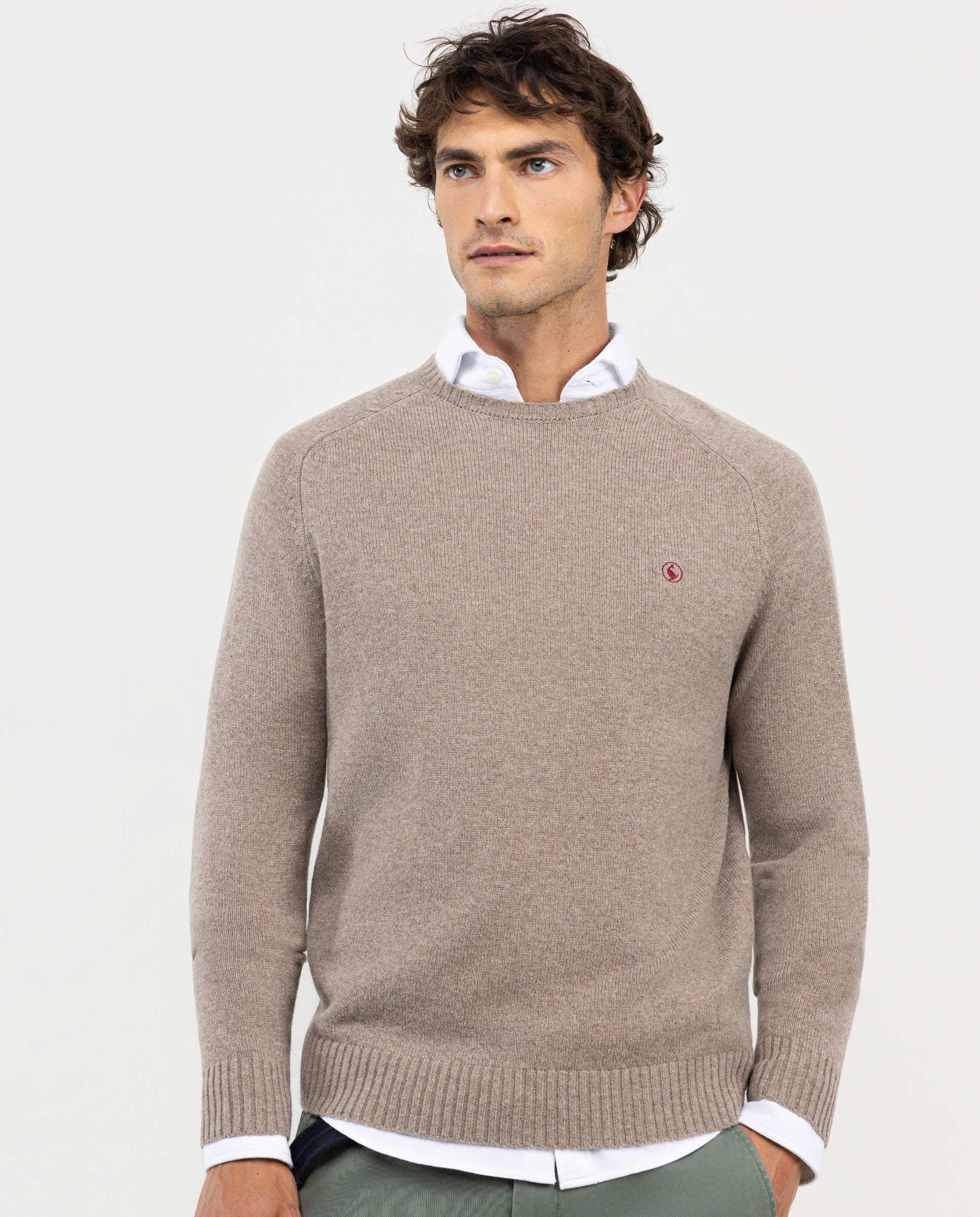 Jersey Merino Cuello Caja Beige HOMBRE OI 25-2