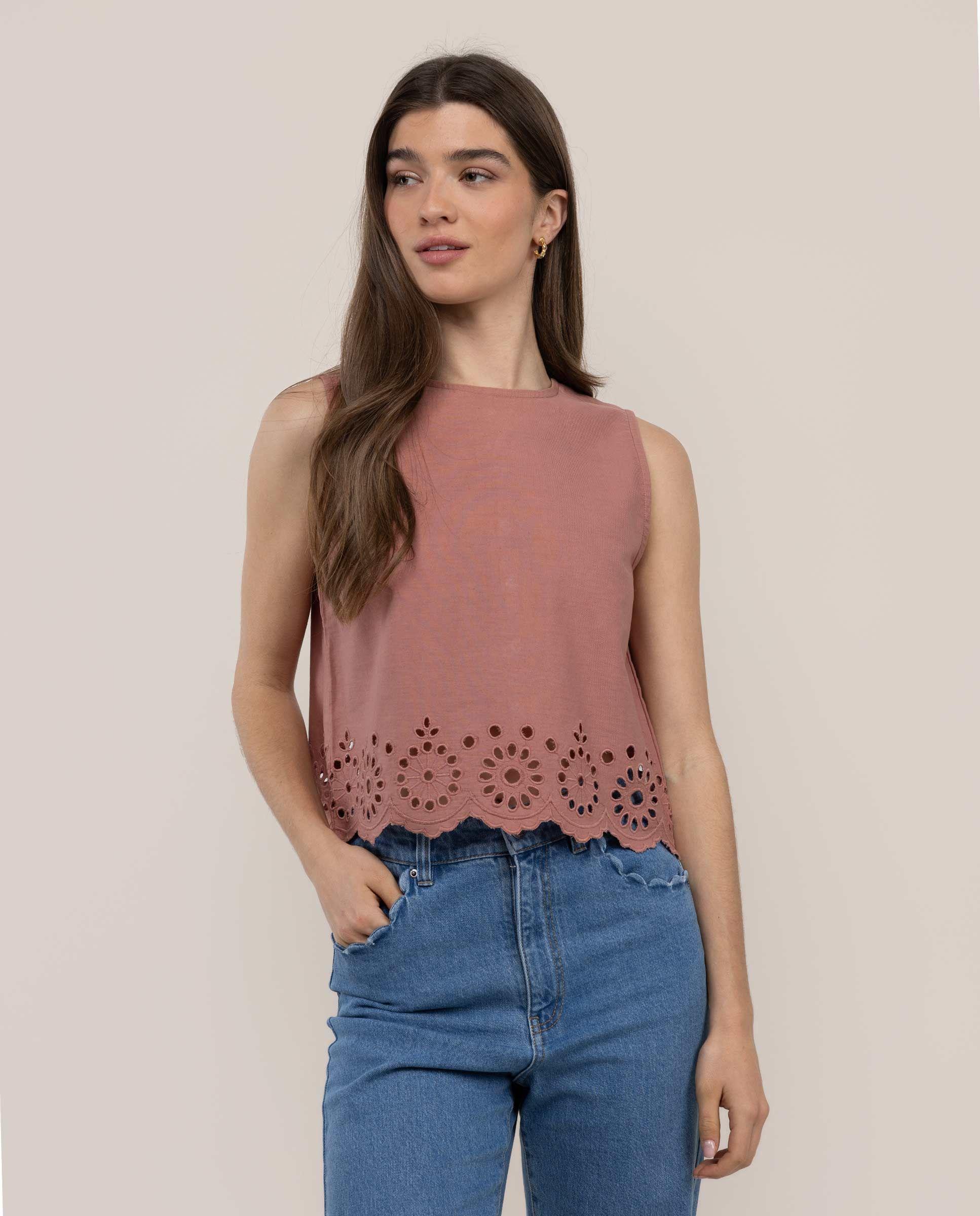 Top Cloe Bordados Calados Rosa MUJER PV 26-0