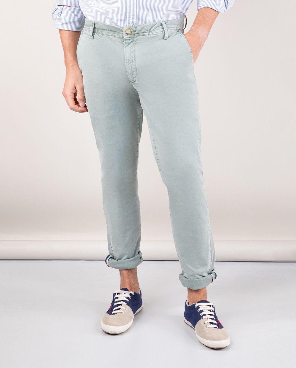 Pantalón Chino Básico Verde Claro LATAM HOMBRE OI 24-0