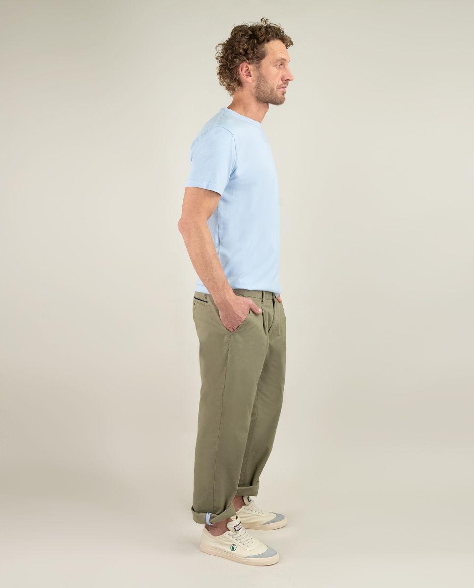 Camiseta Cuello Caja Garment Dyed Celeste HOMBRE PV 25-2