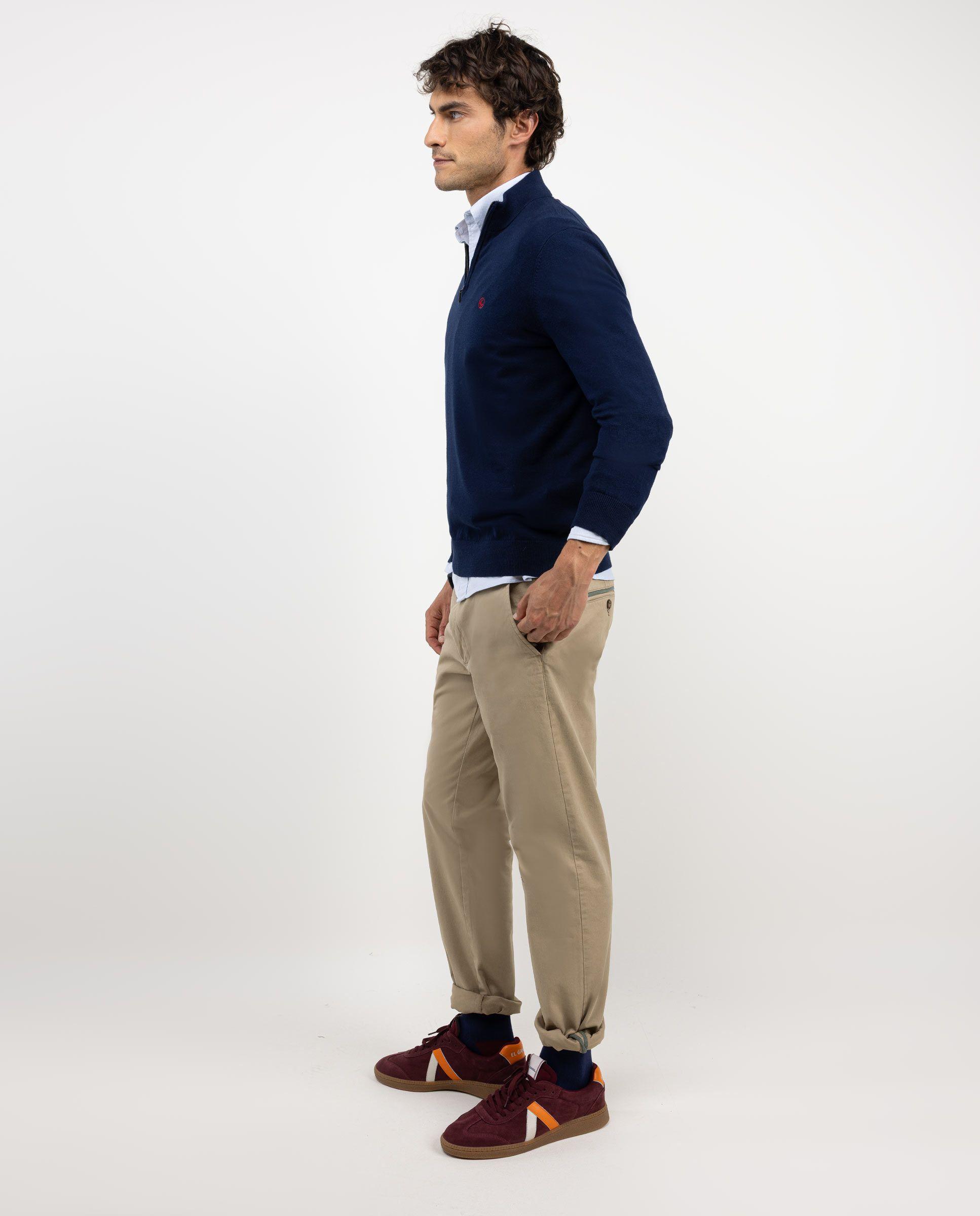 Pantalón Chino Tostado Slim Fit HOMBRE OI 25-2