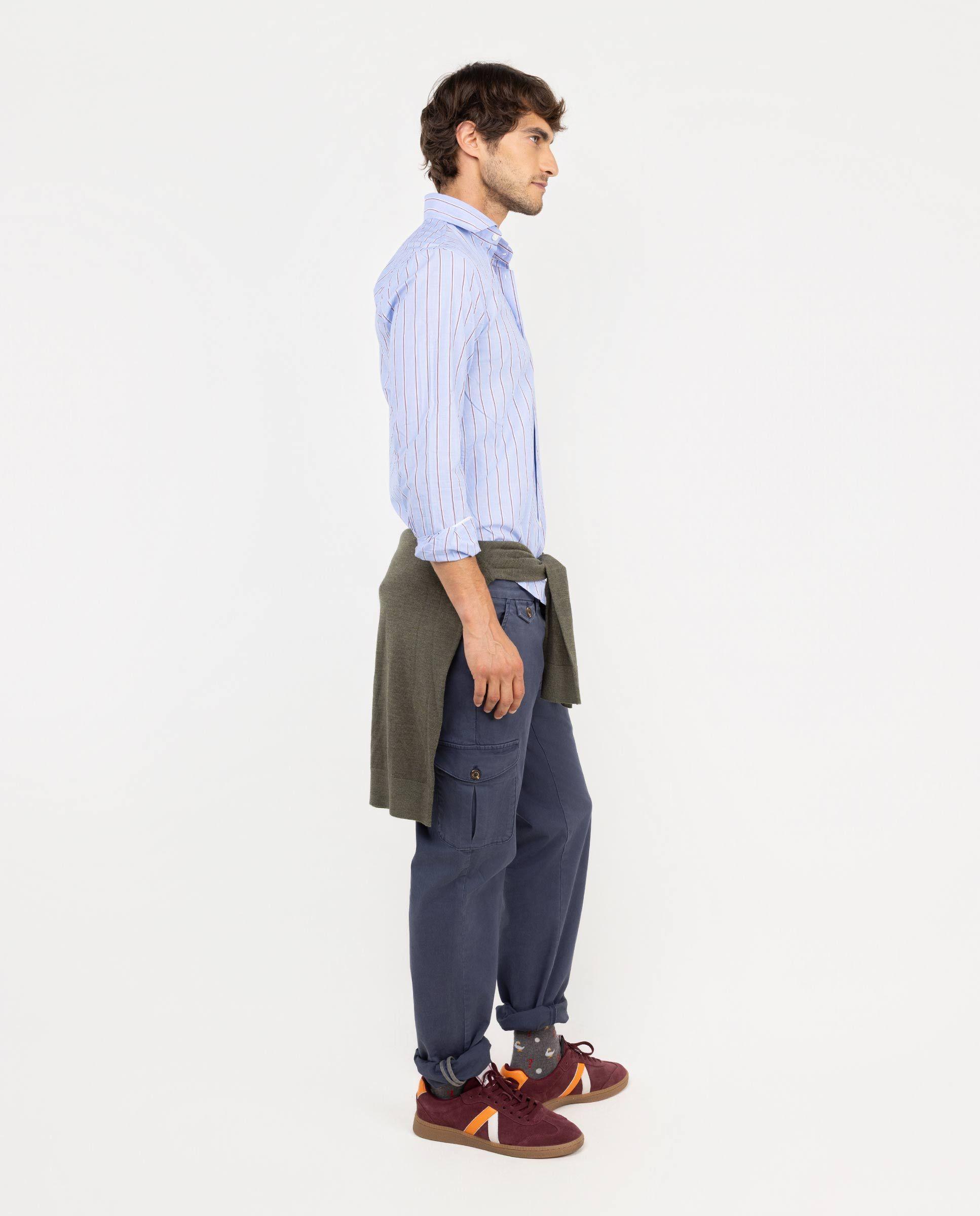 Camisa Back to Work Popelín Celeste Raya Granate HOMBRE OI 25-0