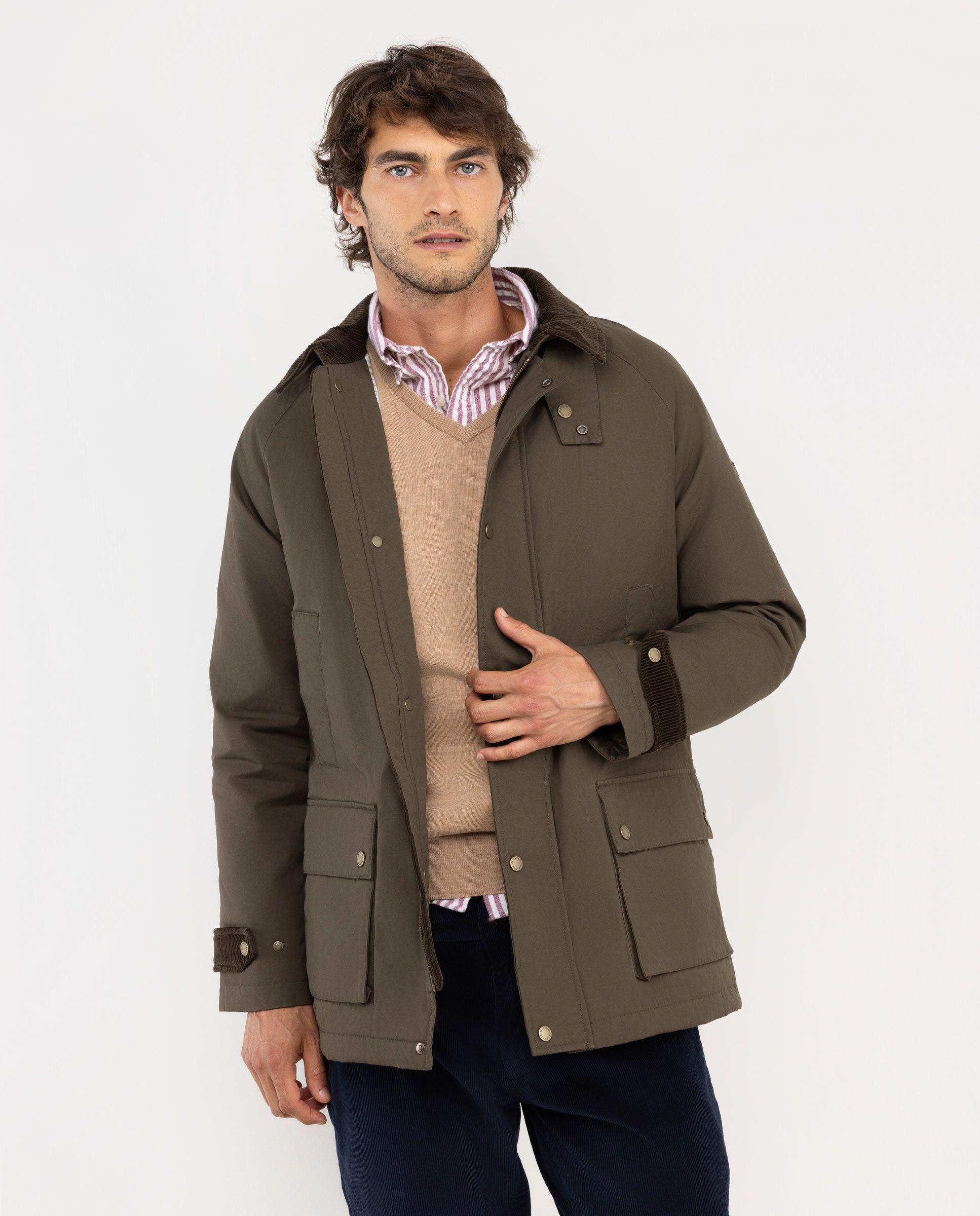 Chaqueta de Cuello Pana Verde HOMBRE OI 25-1
