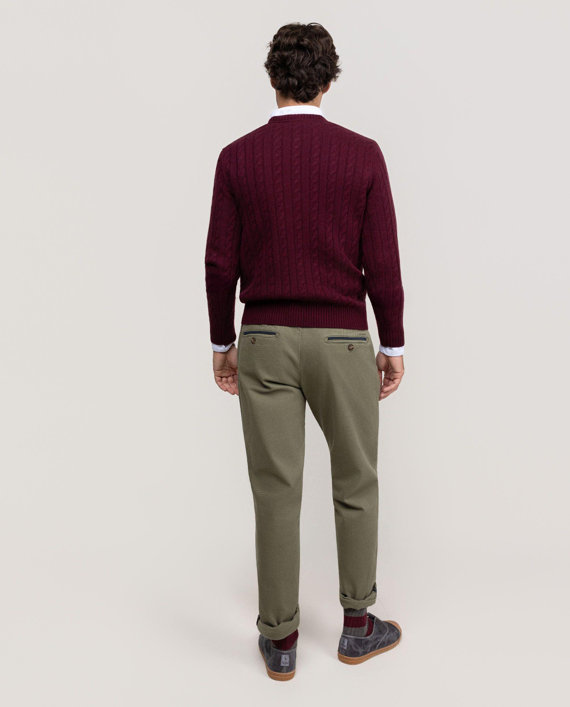 Jersey de Ochos Cuello Caja Granate HOMBRE OI 25-2