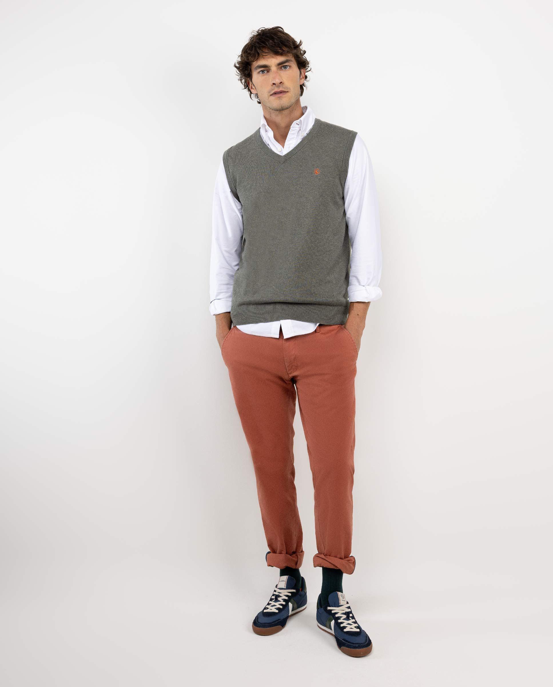 Pantalón Chino Teja Slim Fit HOMBRE OI 25-2