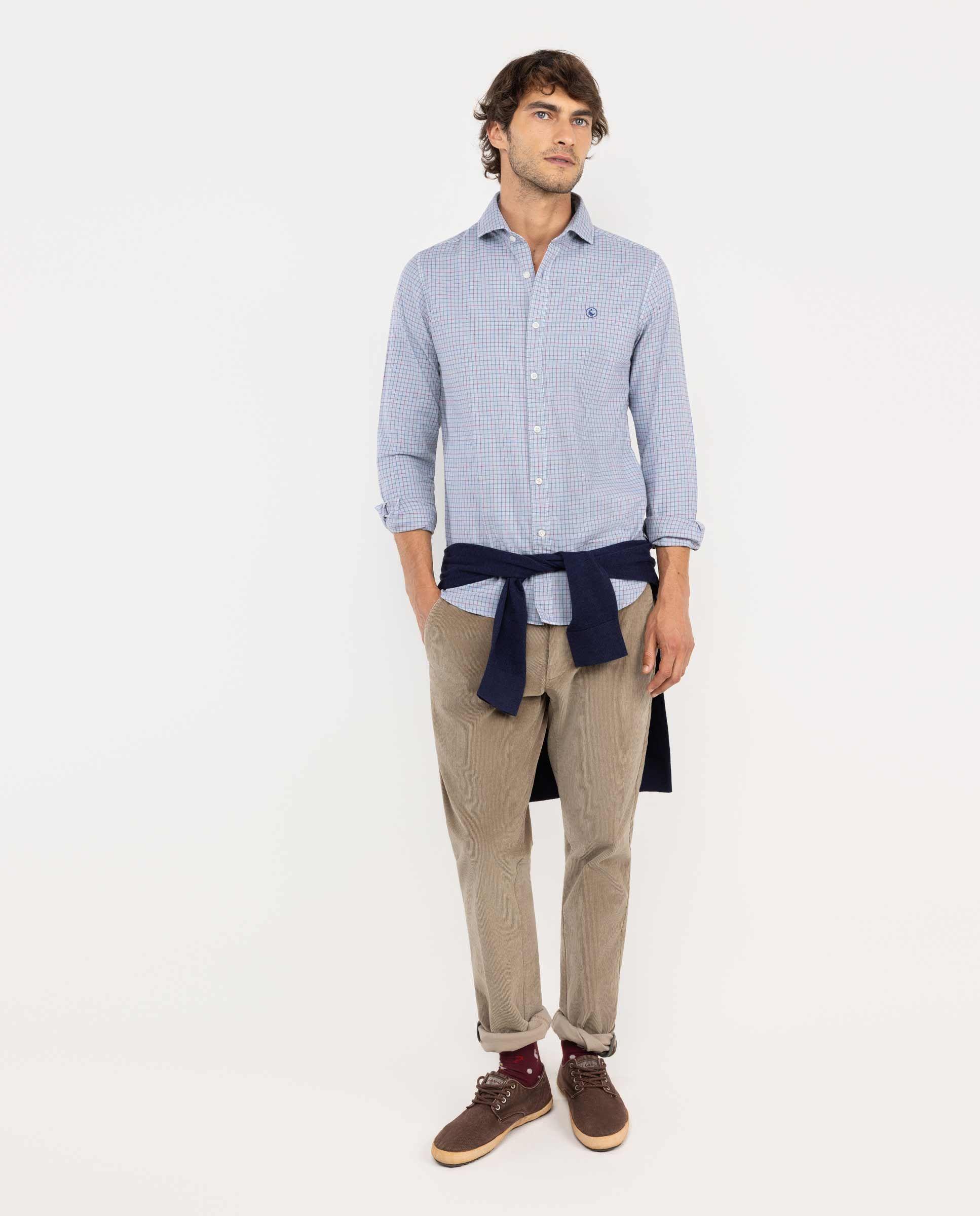 Camisa Tattershall Celeste Perfil Granate HOMBRE OI 25-2