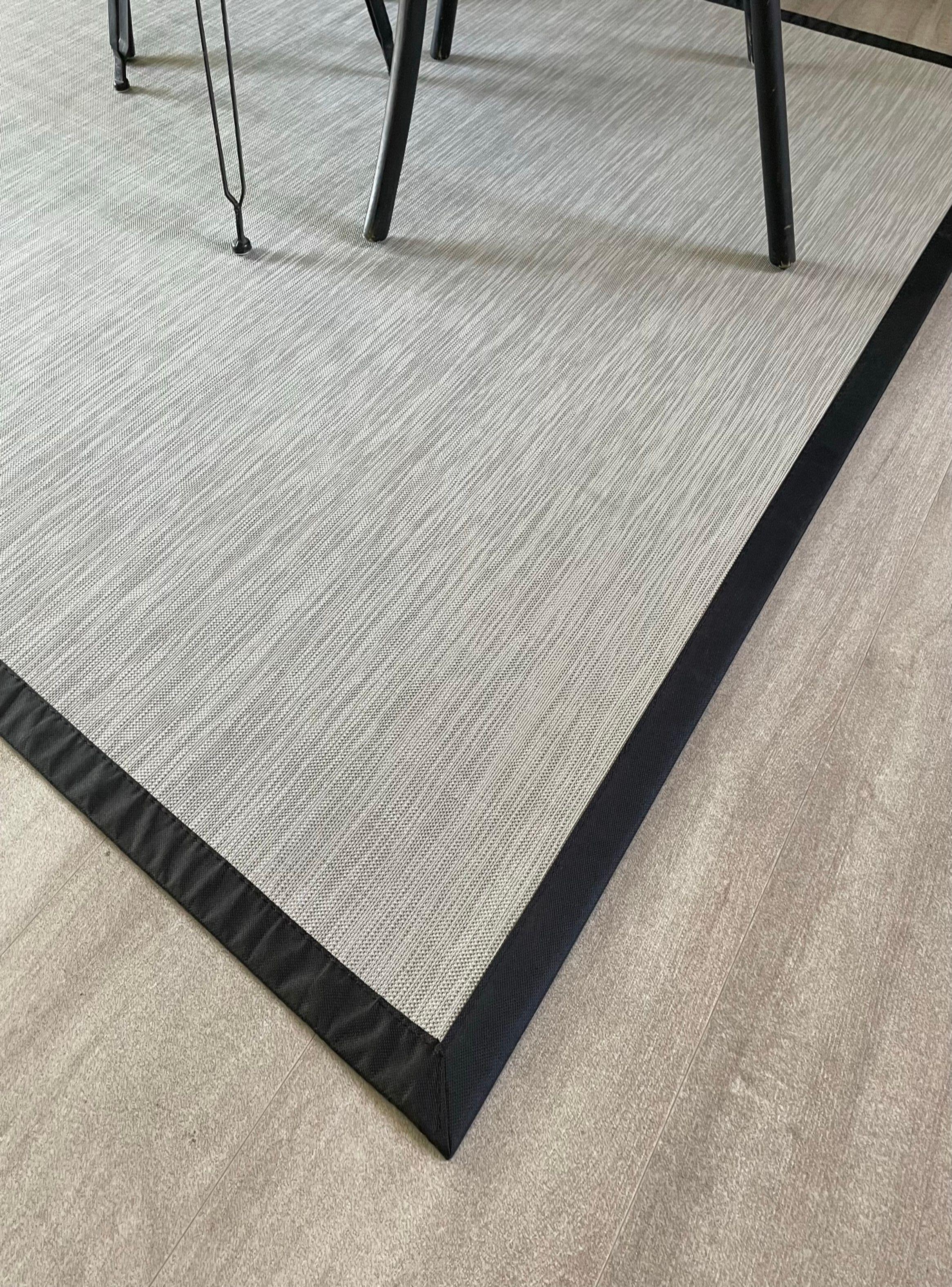 Alfombra Vinilica Ribete Negro (2,0 x 1,4 mts)-2