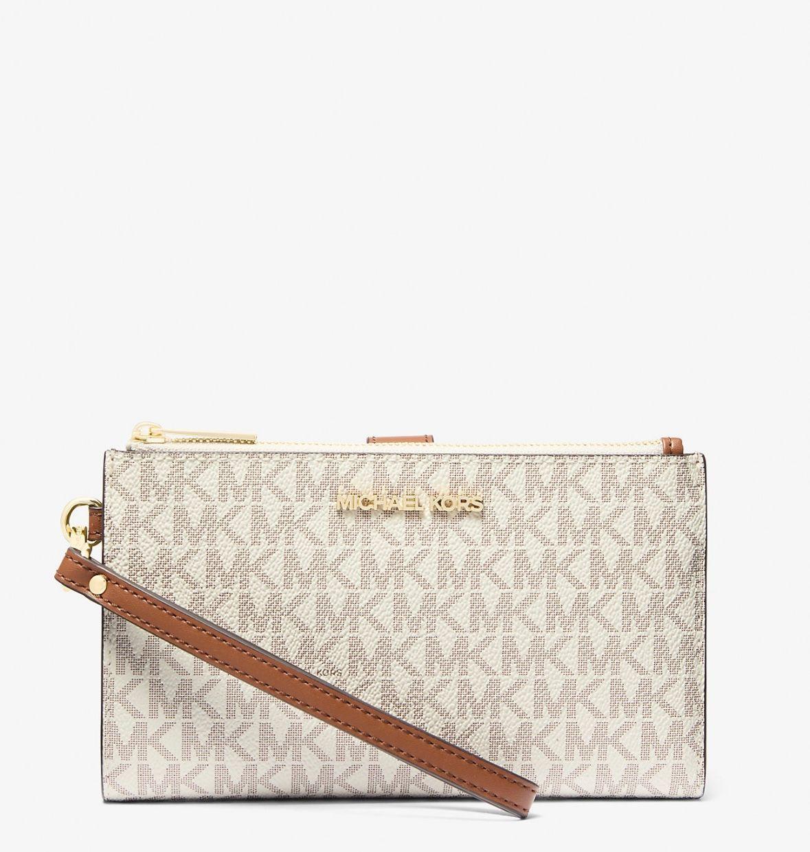 Billetera Michael Kors Jet Set Travel Signature-0