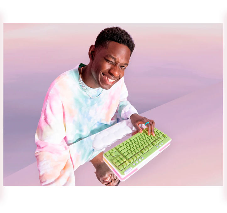 Teclado Gamer Logitech G715 Mecanico RGB Inalámbrico Blanco-2