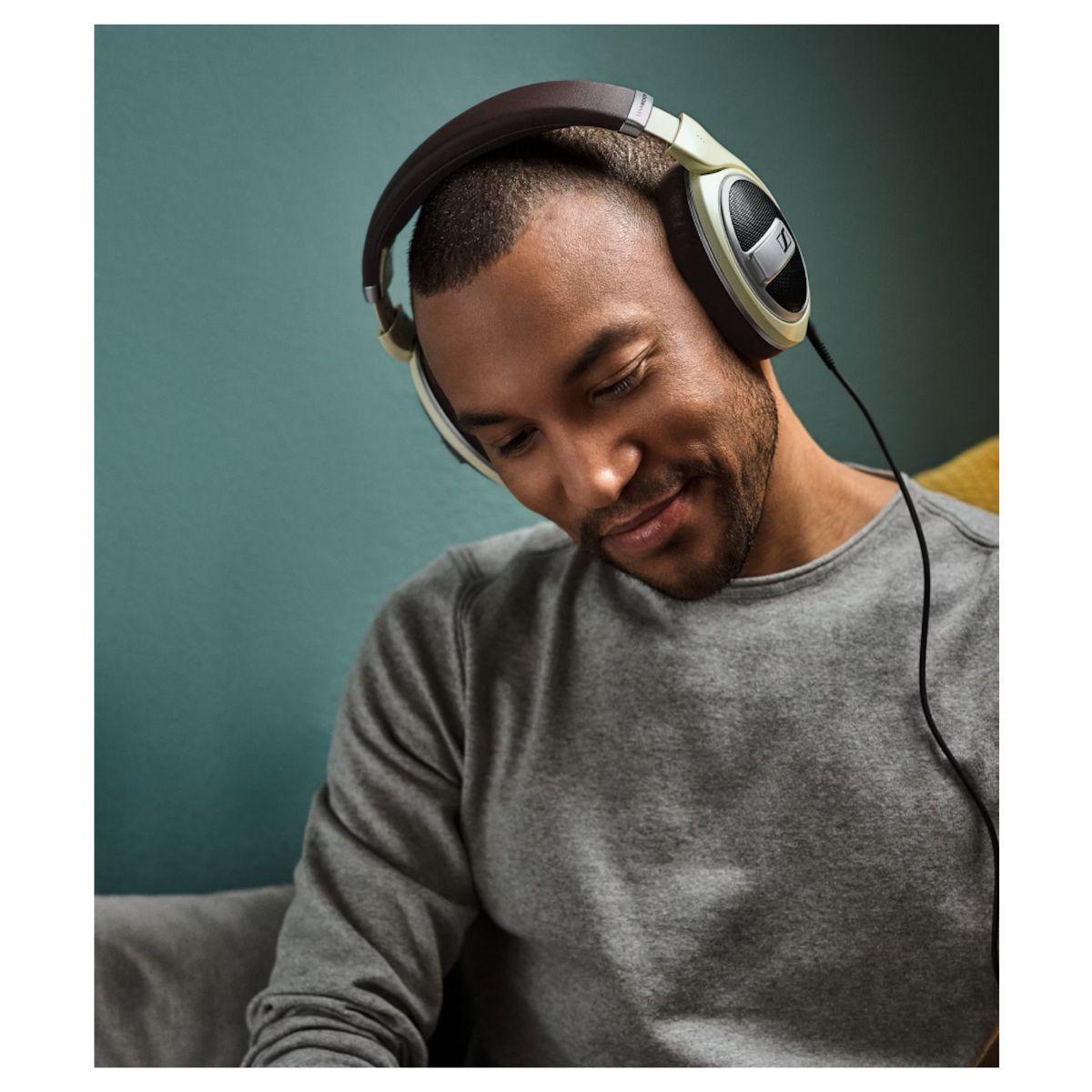 Audífonos Sennheiser HD599, alámbricos, 12 Hz - 38.5 kHz-2