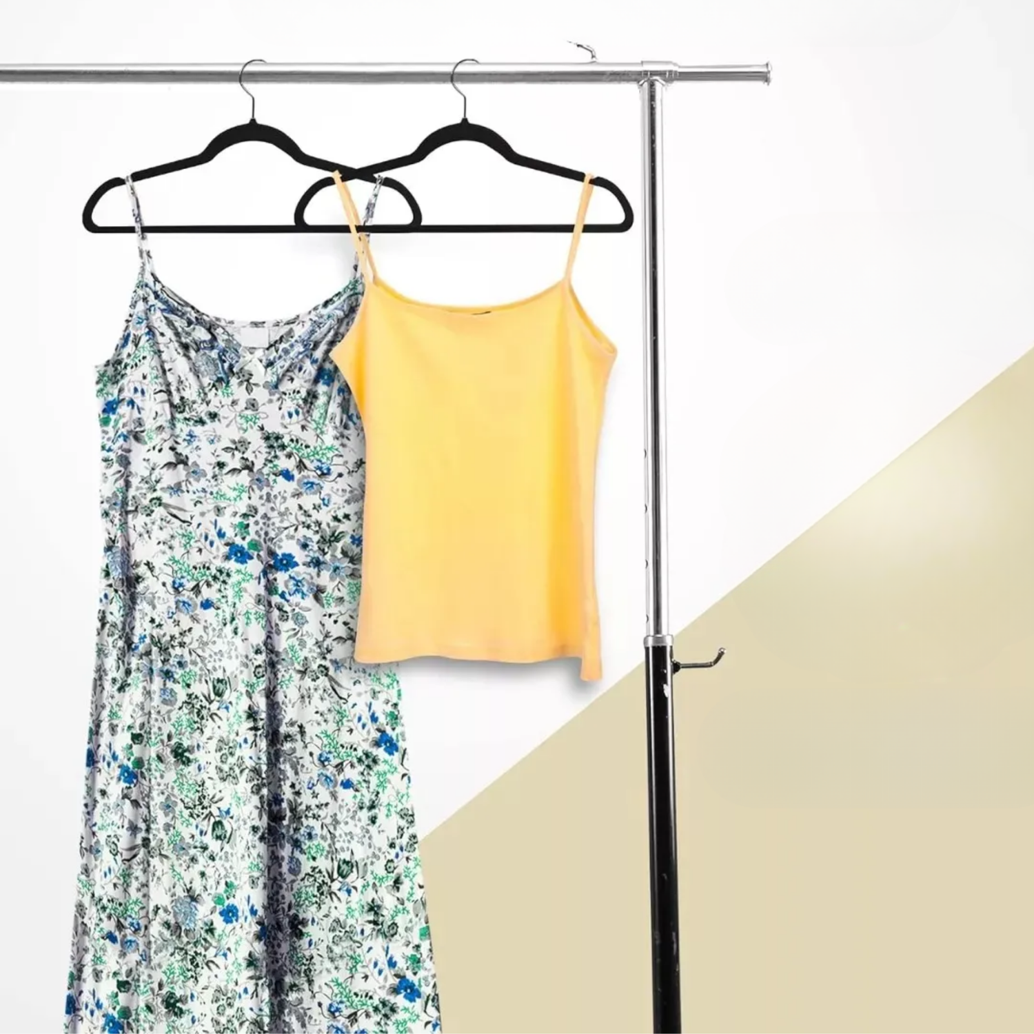 Pack 30 Colgadores Ganchos Ropa Terciopelo Antideslizante Negro-3