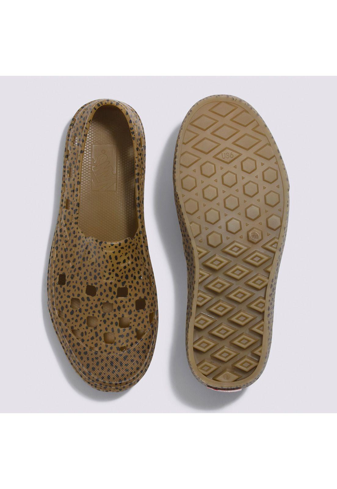 Zapatilla Ua Slip-On Trk Café Unisex-1