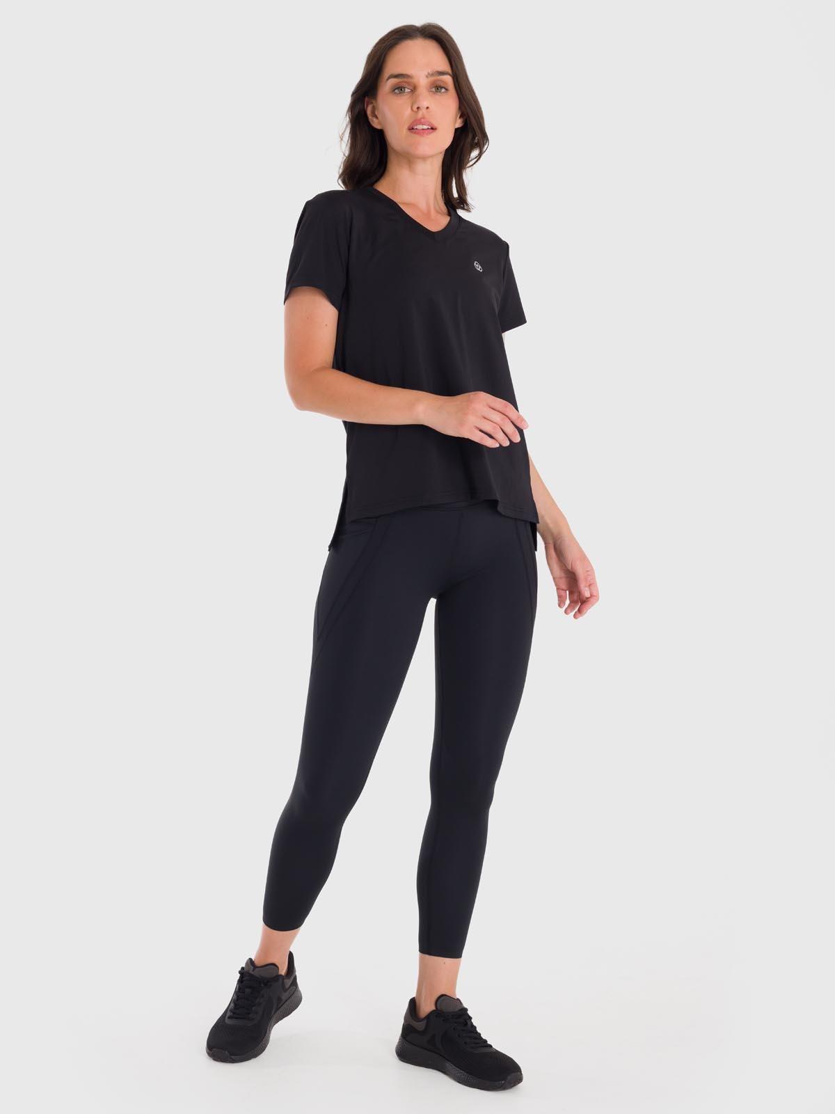 Polera deportiva Mujer V Neck Negro-5