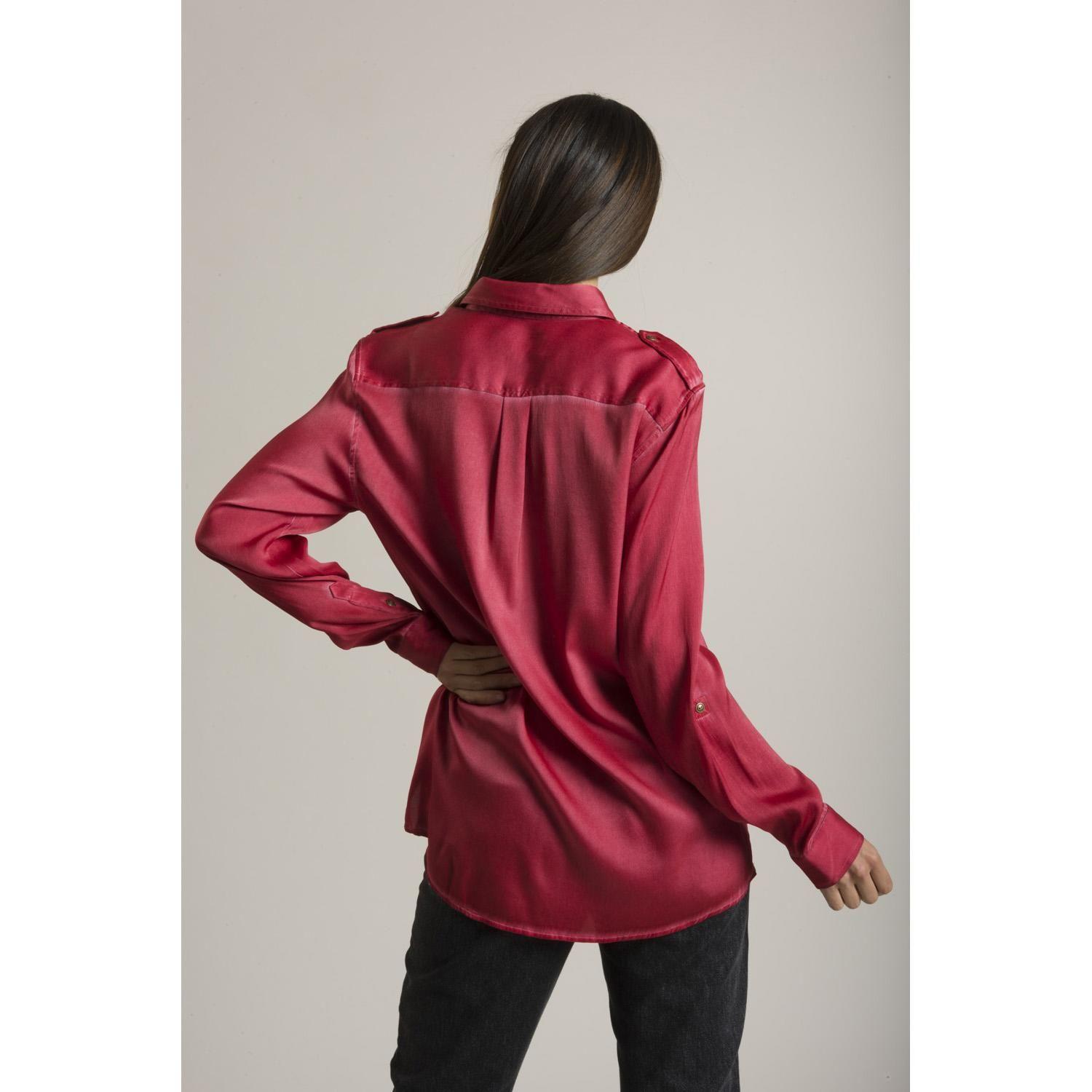 Blusa Nairobi Rojo Rockford-2