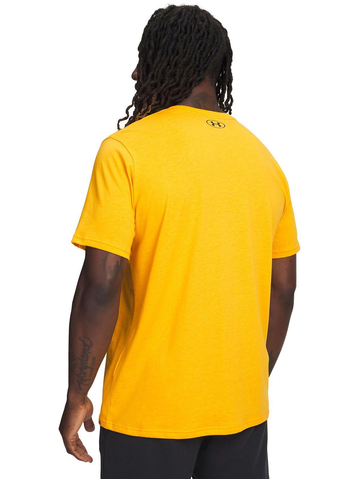 Polera M/C UA Project Rock Payoff Amarillo Hombre-1