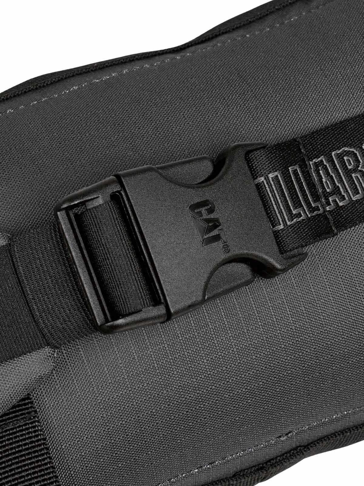 Banano Explorer Gris Oscuro-5