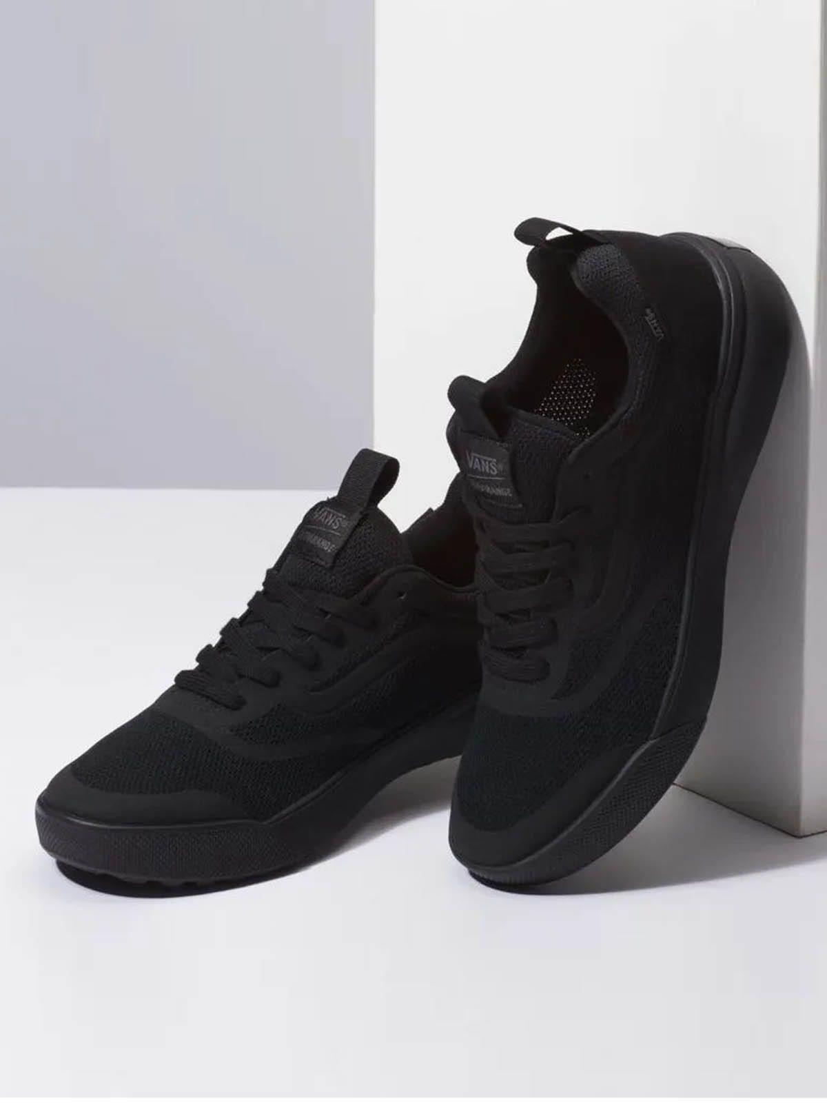 Zapatillas Hombre UA UltraRange Rapidweld Negra-8