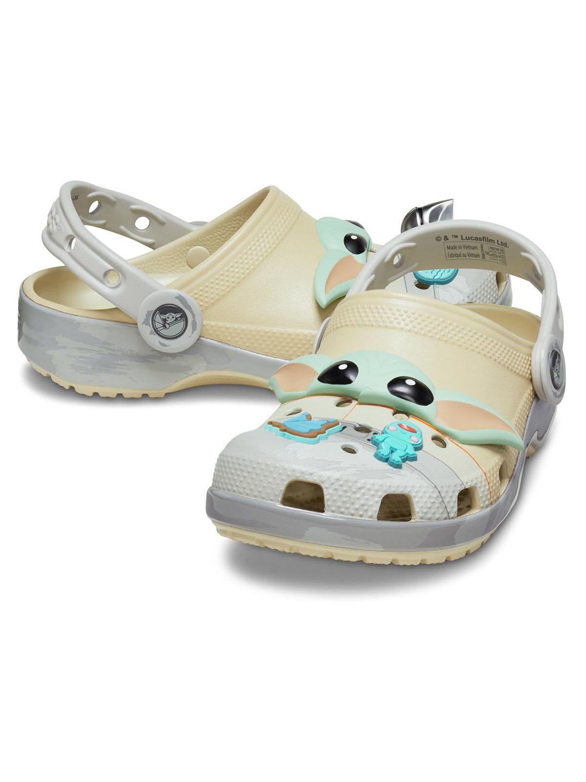 Zueco Crocs Niño Classic Grogu Clog K Beige-3