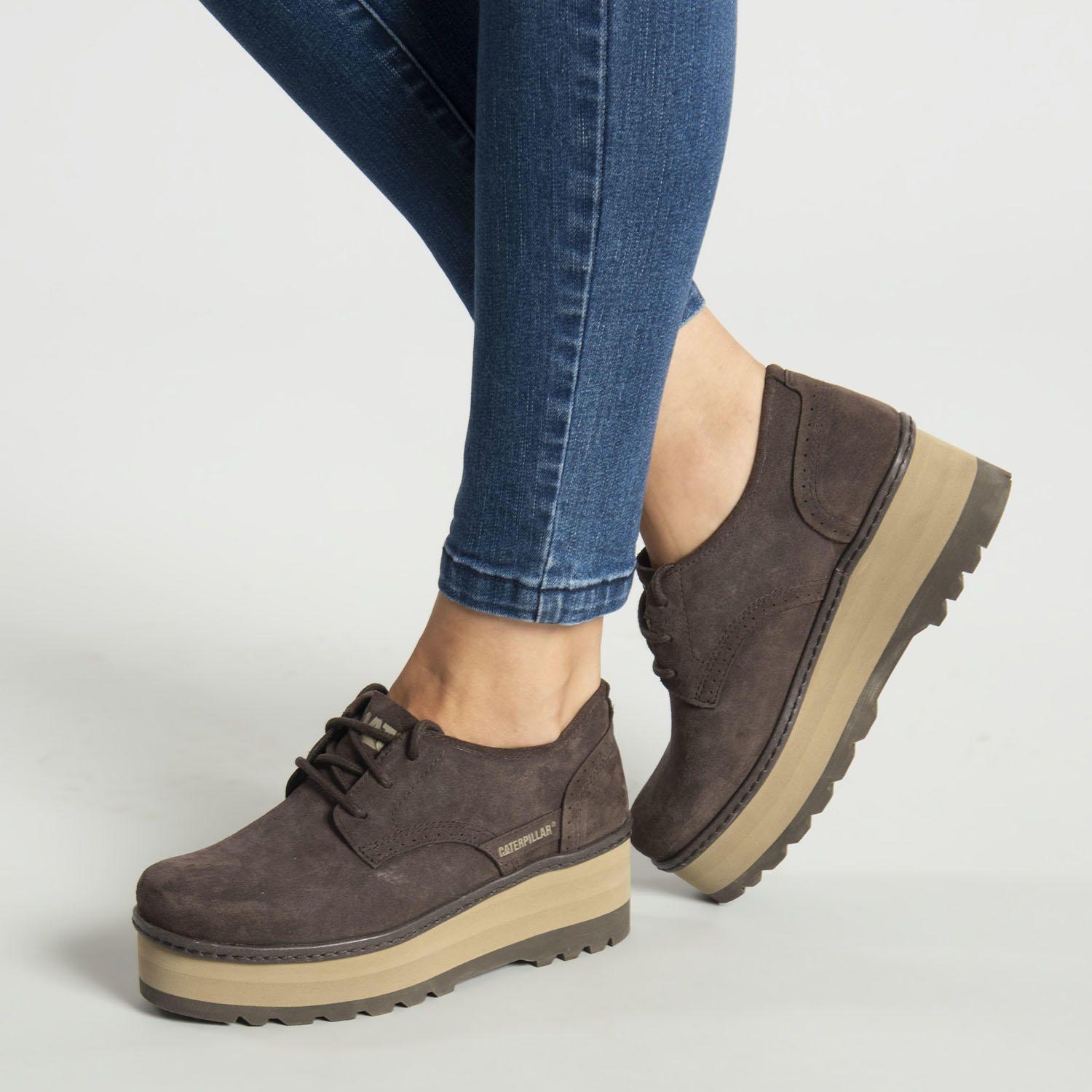 Zapato Mujer Ambition Chocolate Caterpillar | Paris.cl