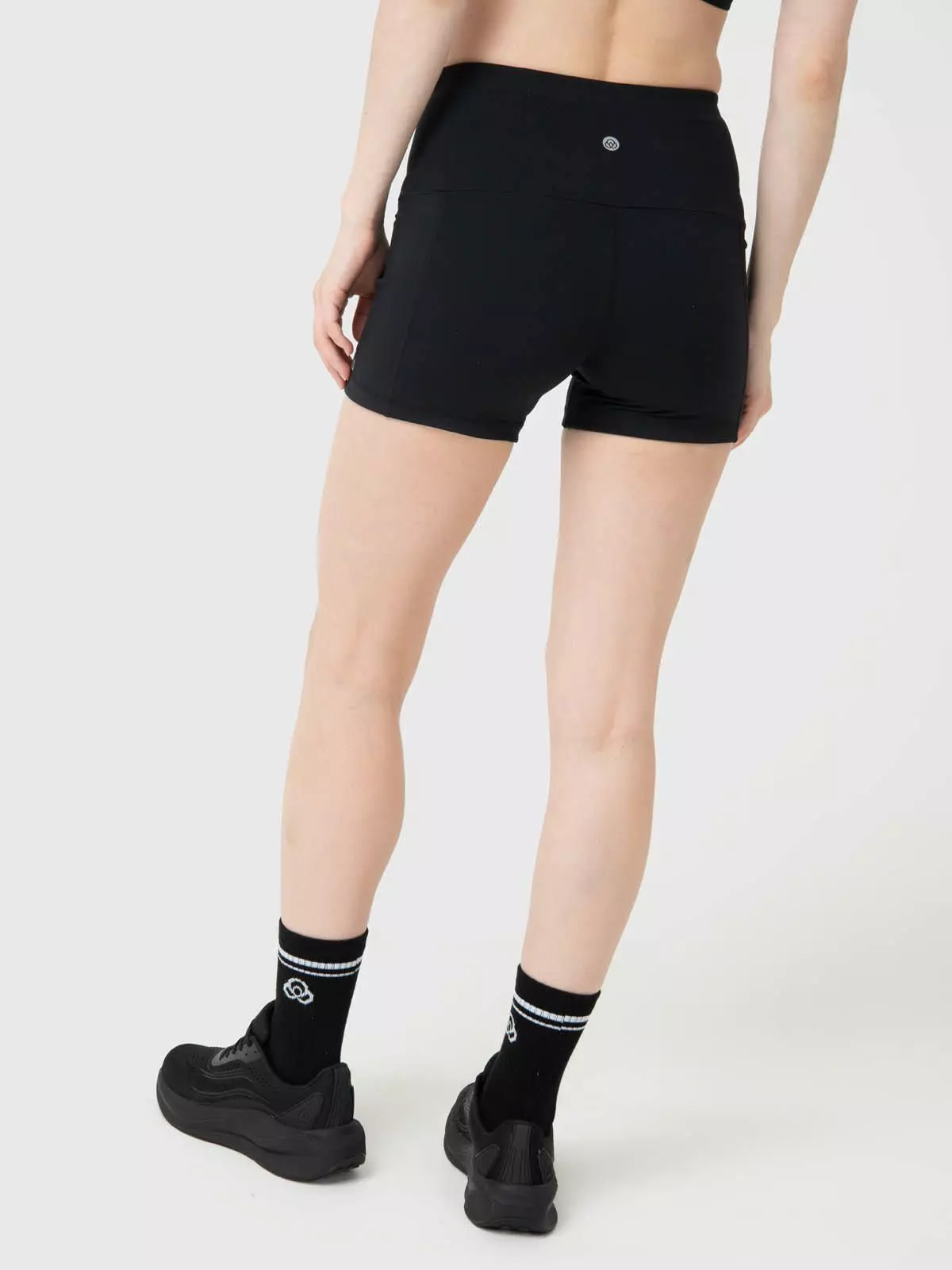 Short Mujer Enia Aloe Negra -3