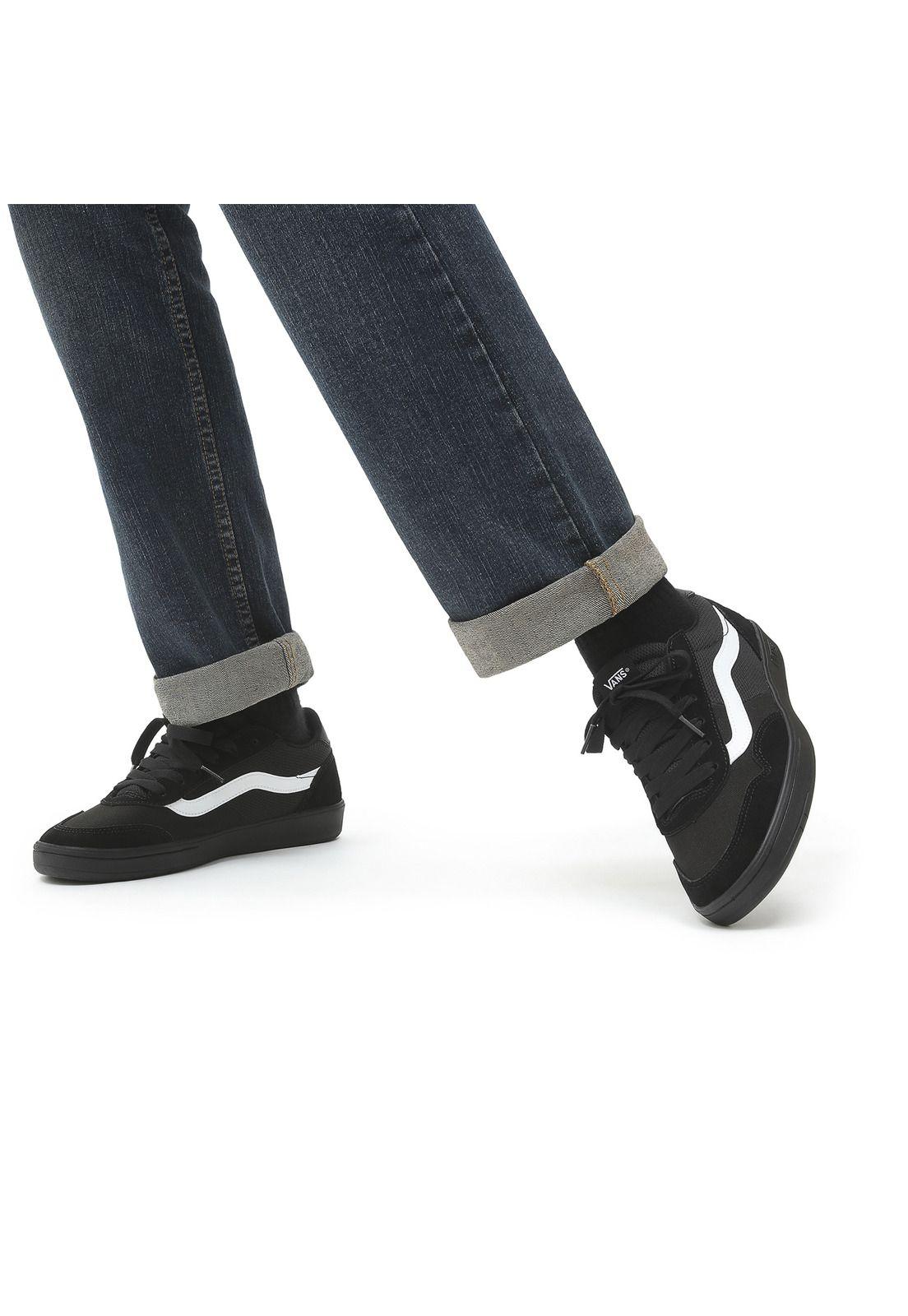 Zapatilla Unisex UA Cruze Too CC (Staple) Negro-3
