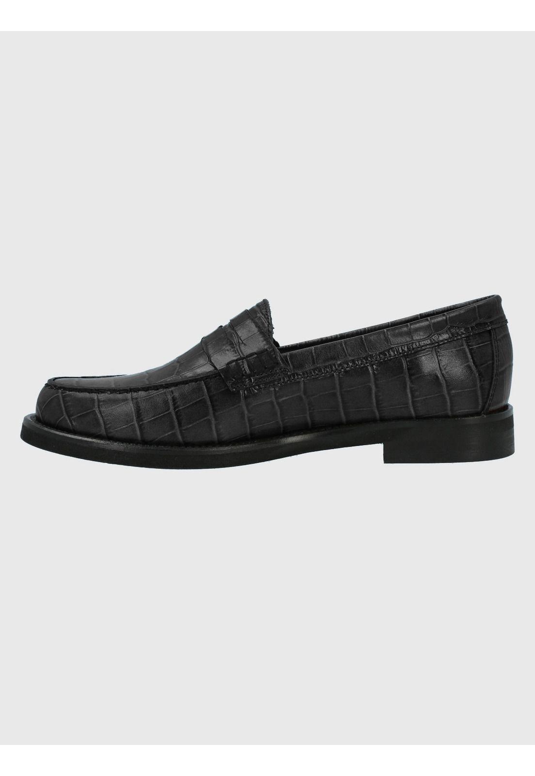 Mocasín Cuero Mujer Uma Negro-4