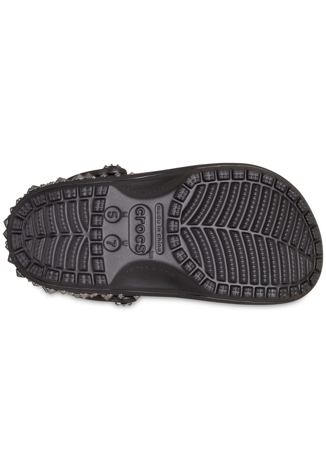 Zueco Crocs Unisex Classic Clog Studded Negro-5